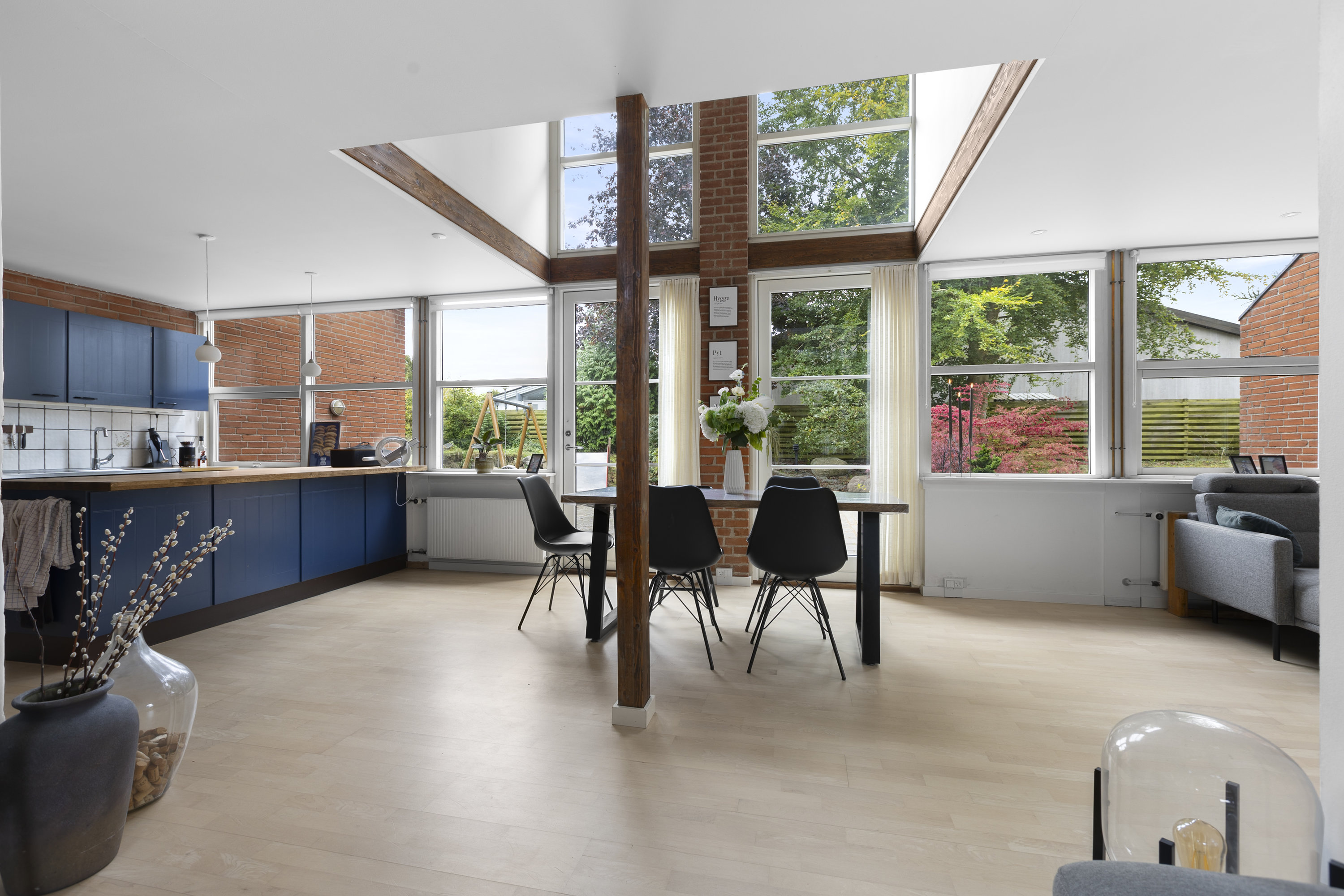 Fremhævet stue billede i fuldskærmstilstand. Billede af Finlandsvej 13, 4180 Sorø