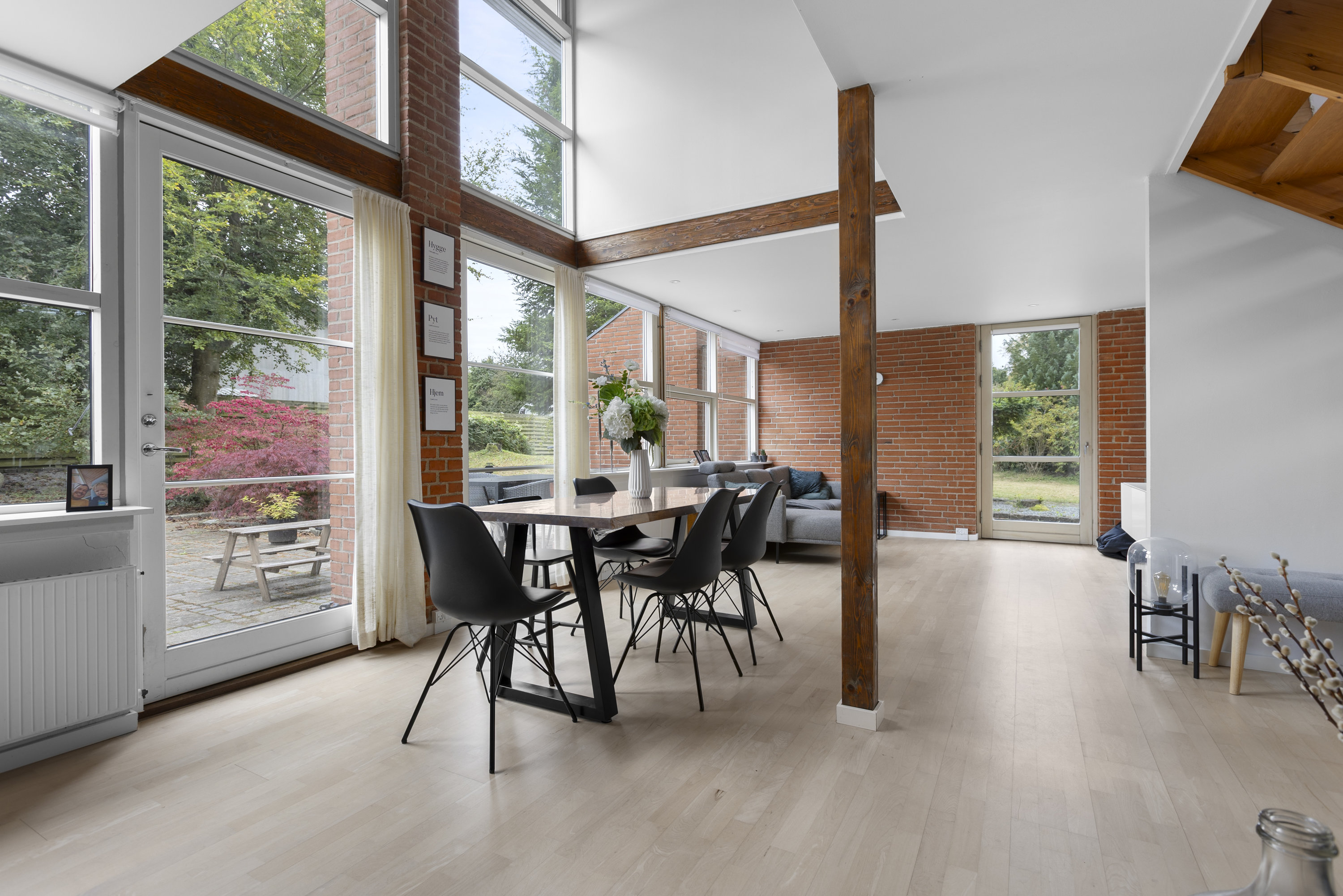 Fremhævet stue billede i fuldskærmstilstand. Billede af Finlandsvej 13, 4180 Sorø