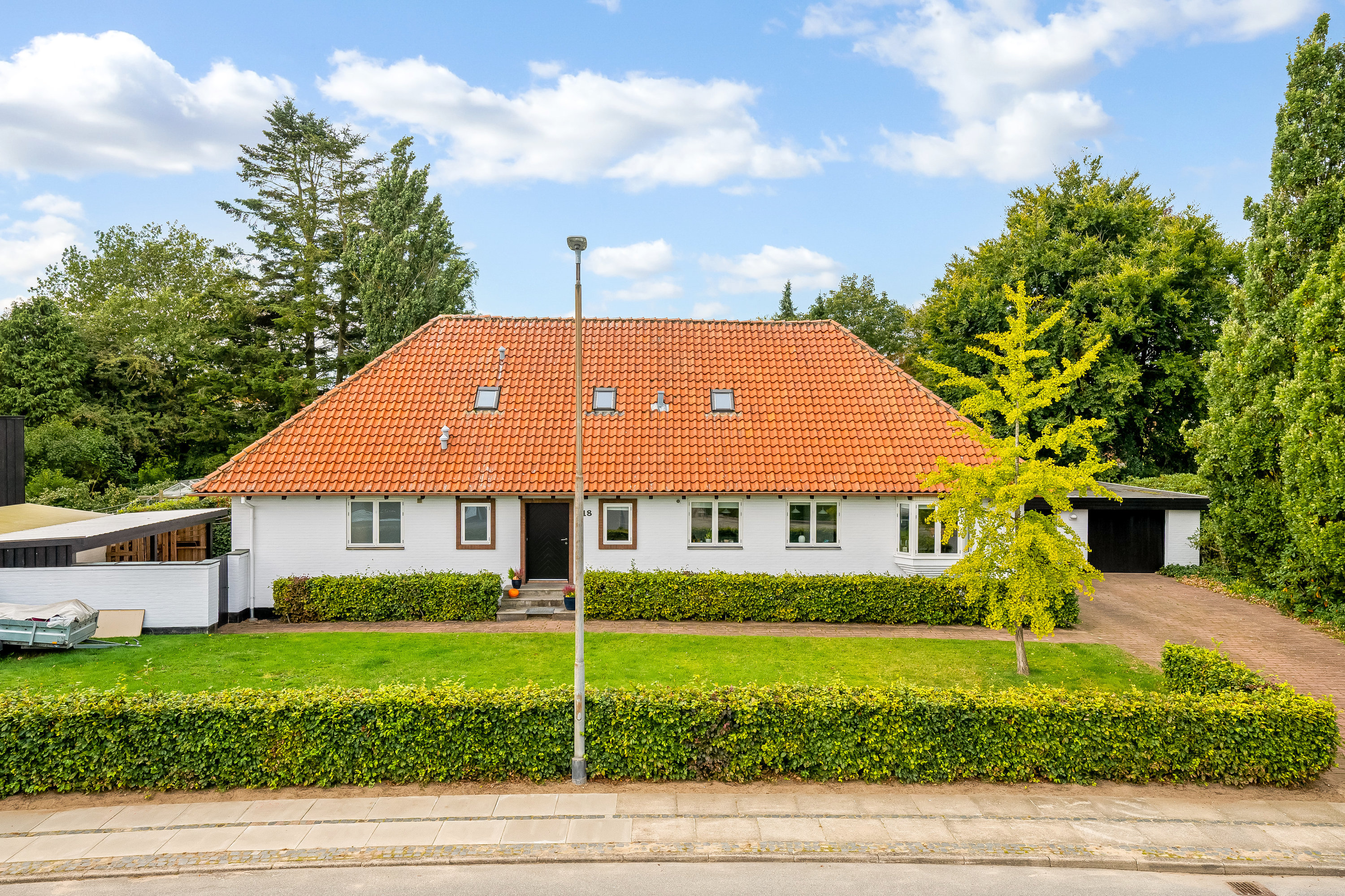 Fremhævet facade billede i fuldskærmstilstand. Billede af Marskvej 18, 6270 Tønder