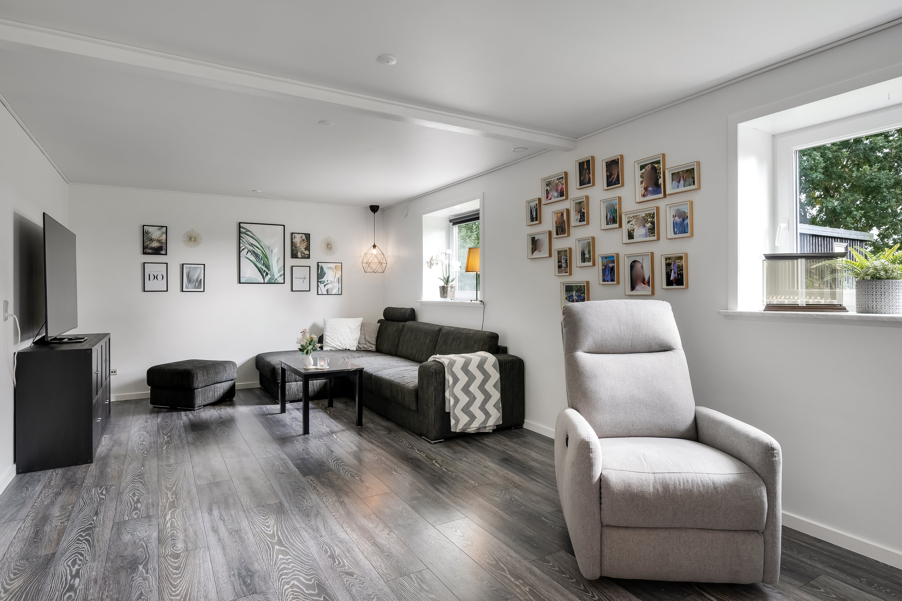 Fremhævet stue billede i fuldskærmstilstand. Billede af Østerbyvej 2F, Abild, 6270 Tønder