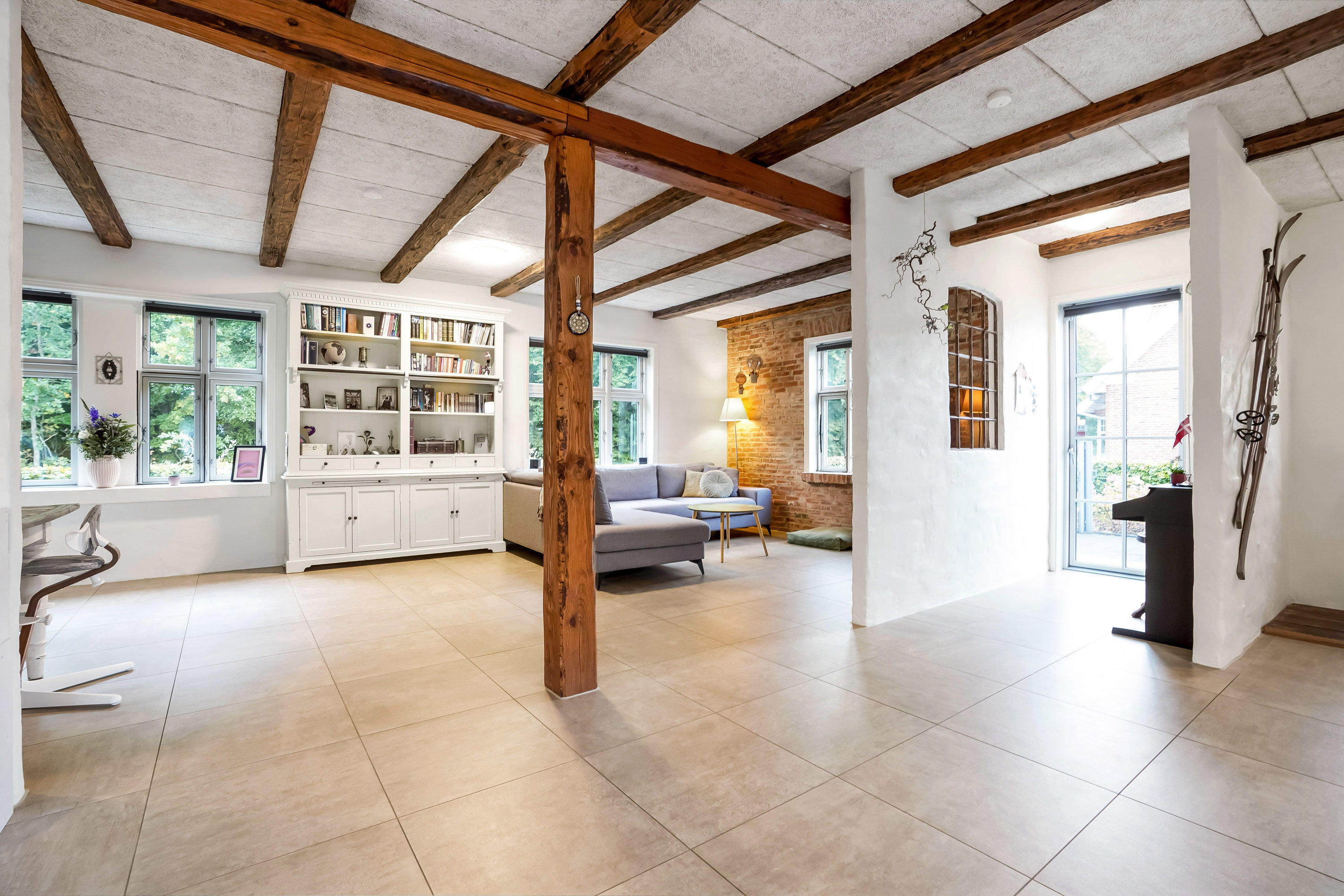 Fremhævet stue billede i fuldskærmstilstand. Billede af Jernbanealle 13, Tofterup, 7200 Grindsted