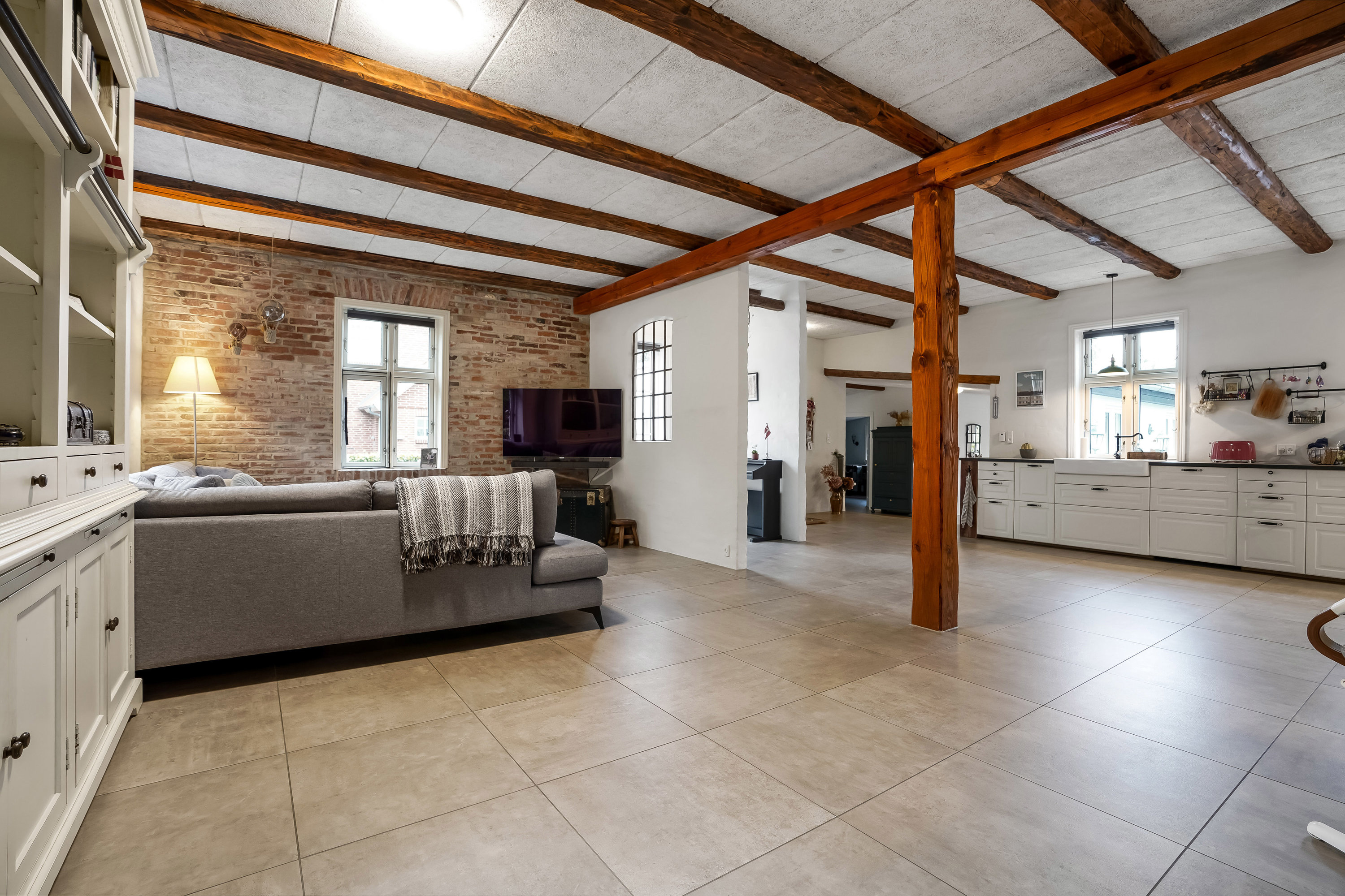 Fremhævet stue billede i fuldskærmstilstand. Billede af Jernbanealle 13, Tofterup, 7200 Grindsted