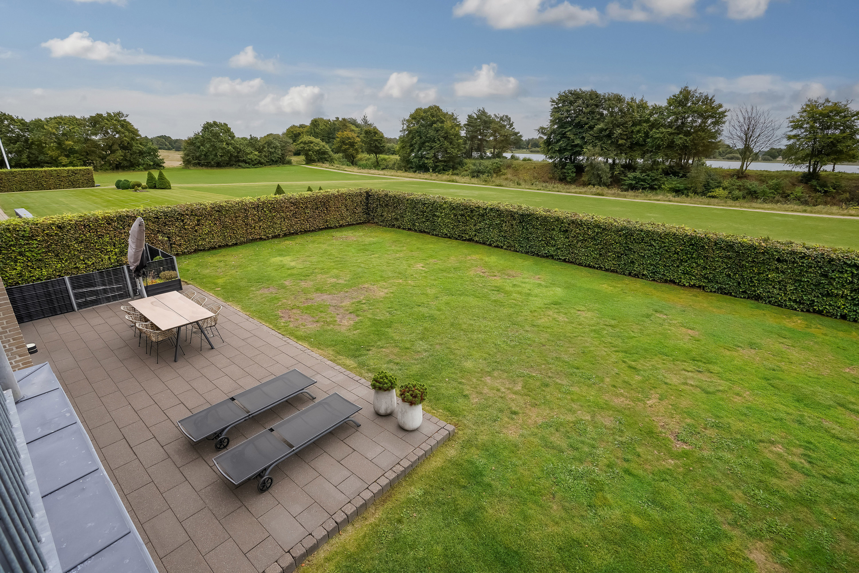 Fremhævet have billede i fuldskærmstilstand. Billede af Engsøparken 203, 7200 Grindsted