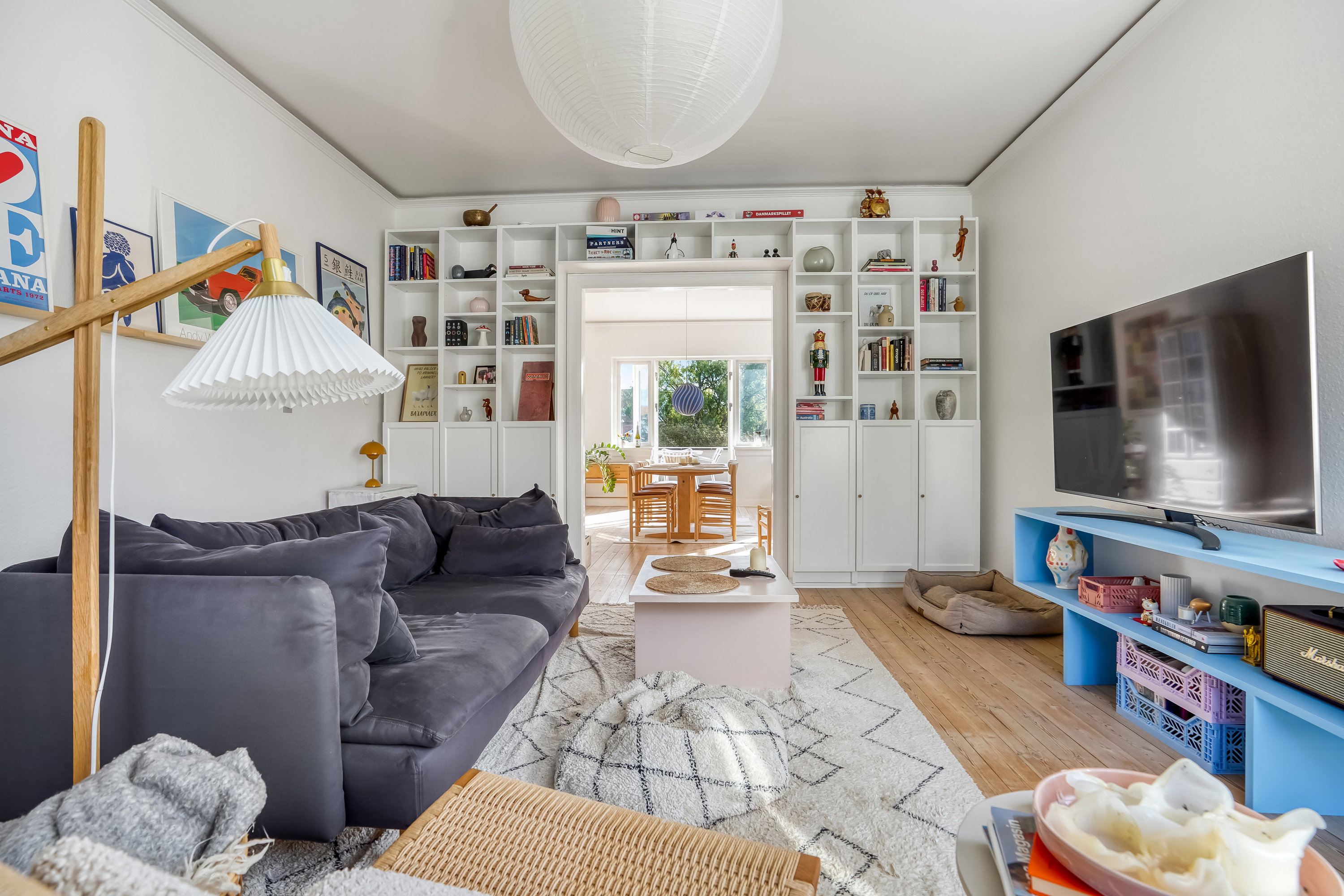 Fremhævet stue billede i fuldskærmstilstand. Billede af Tesdorpfsvej 3, 1., 5000 Odense C