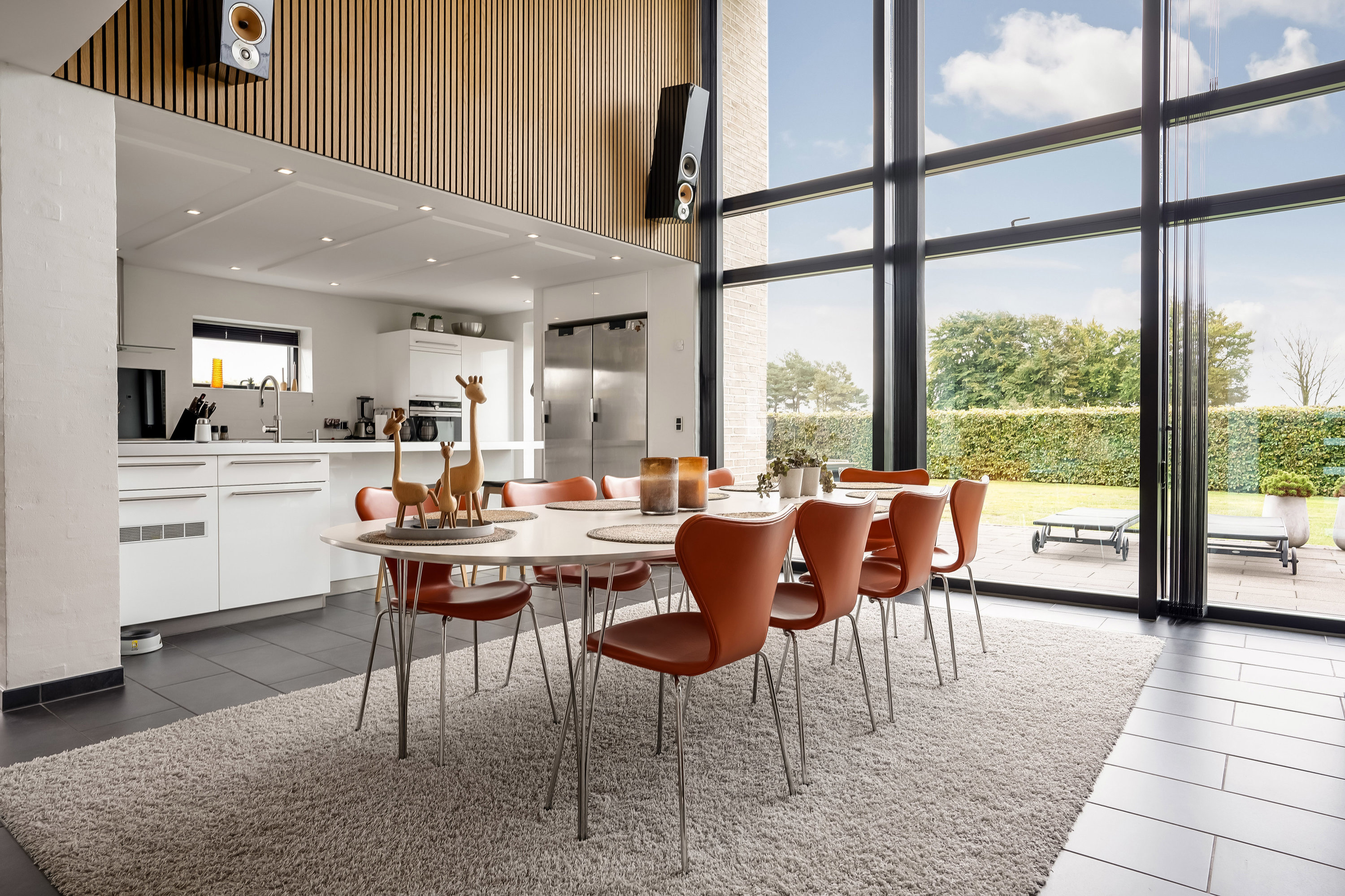 Miniaturebillede 2: stue. Billede af Engsøparken 203, 7200 Grindsted