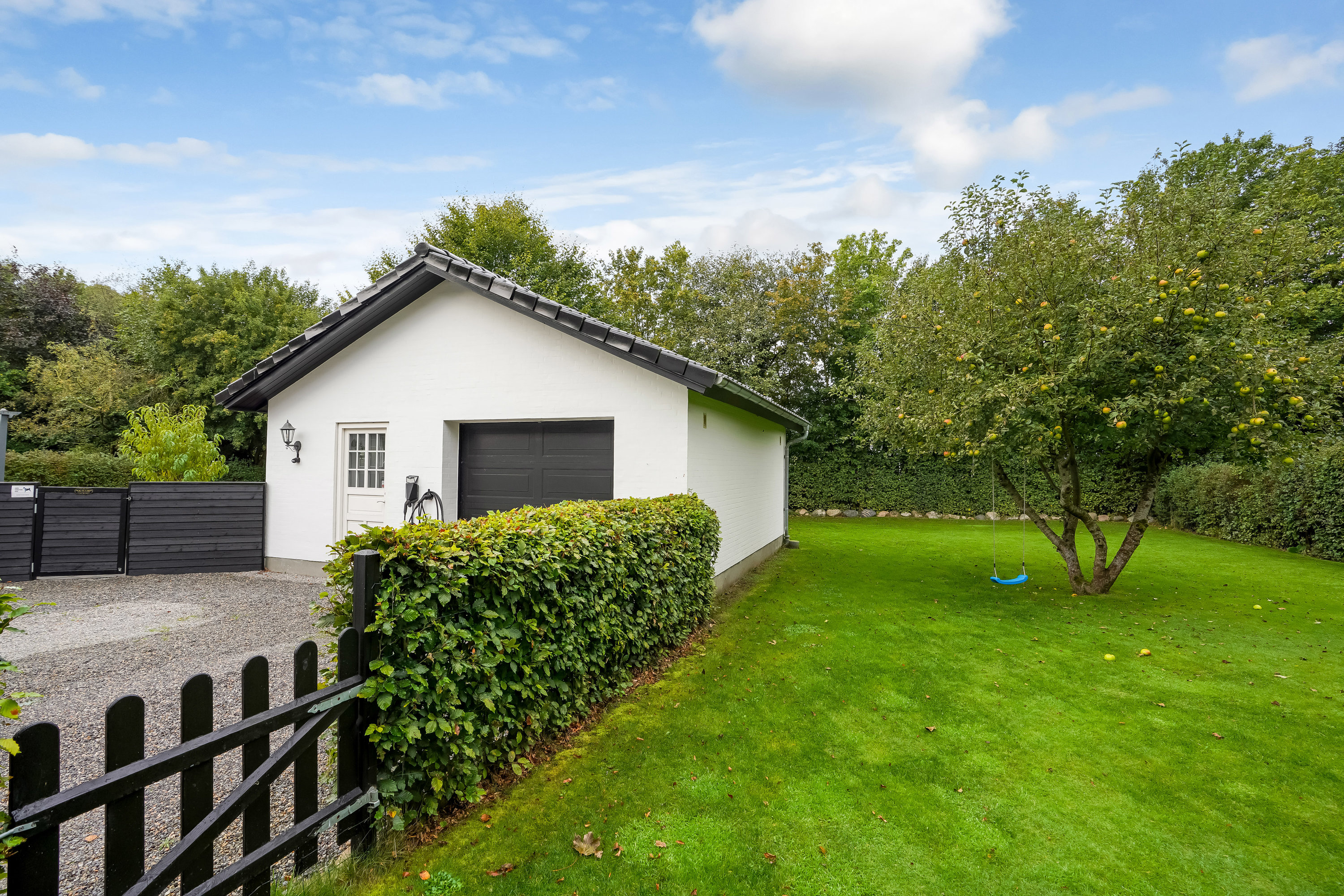 Fremhævet have billede i fuldskærmstilstand. Billede af Jernbanealle 13, Tofterup, 7200 Grindsted