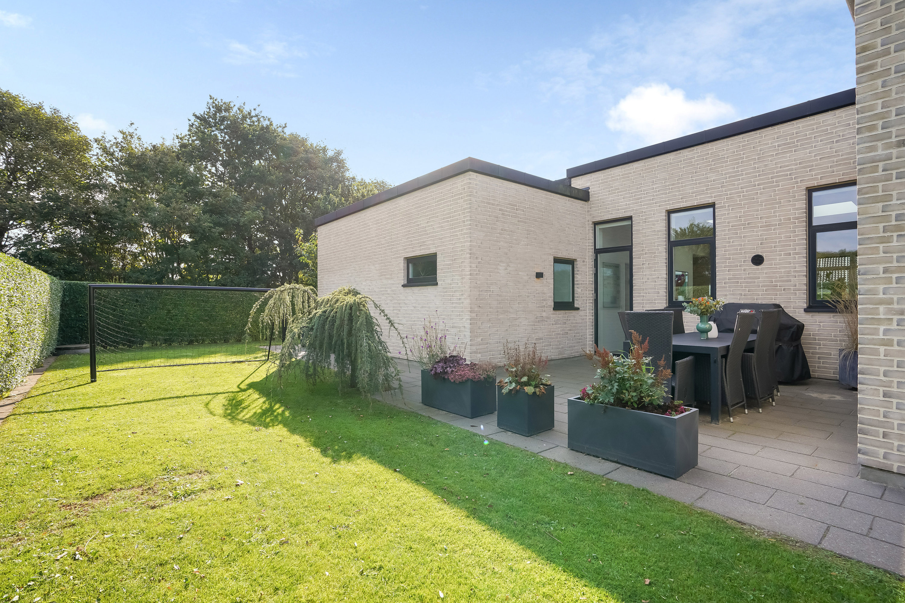 Fremhævet terrasse billede i fuldskærmstilstand. Billede af Hønseringen 5, 7190 Billund