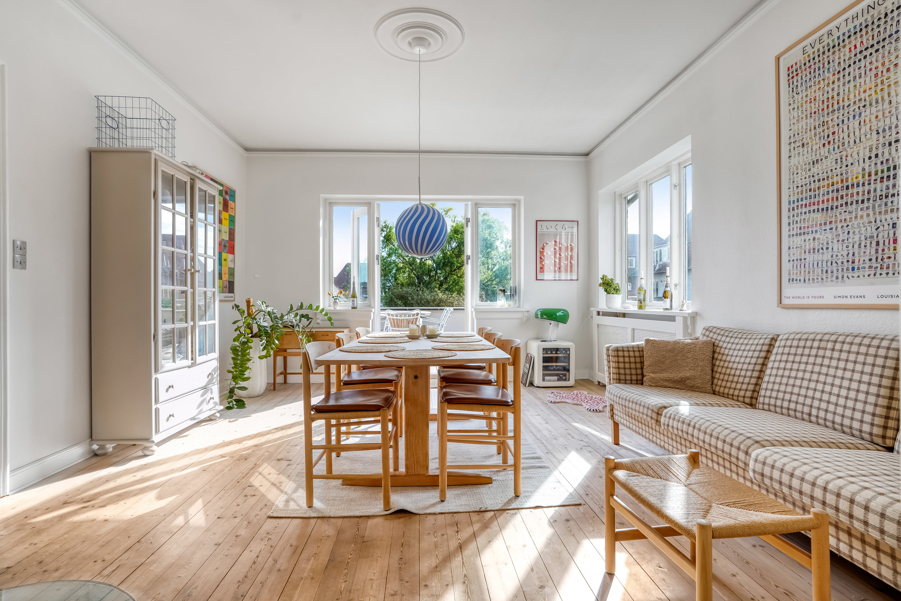 Miniaturebillede 1: stue. Billede af Tesdorpfsvej 3, 1., 5000 Odense C