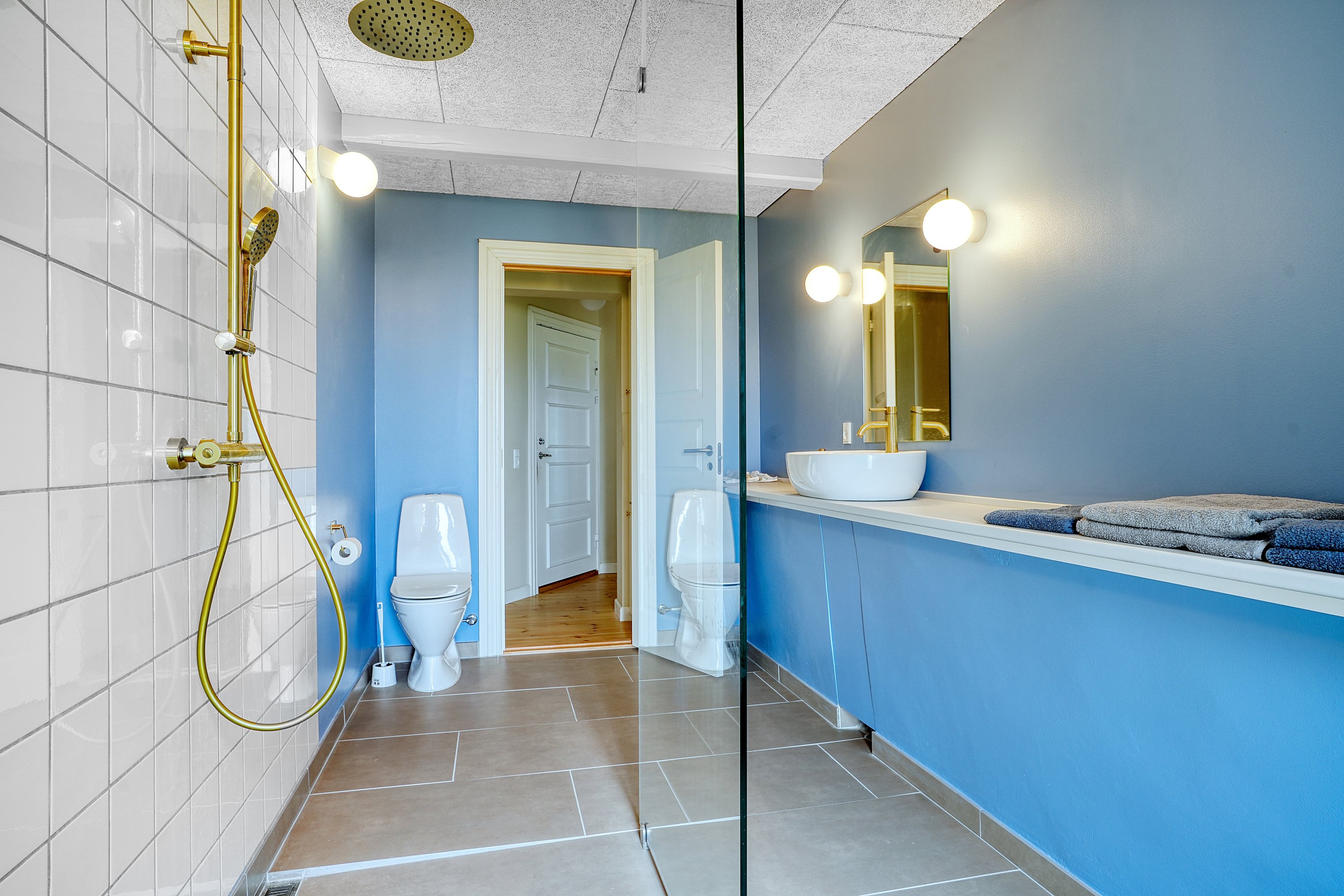 Fremhævet badeværelse billede i fuldskærmstilstand. Billede af Staslundevej 20, Udby, 4300 Holbæk