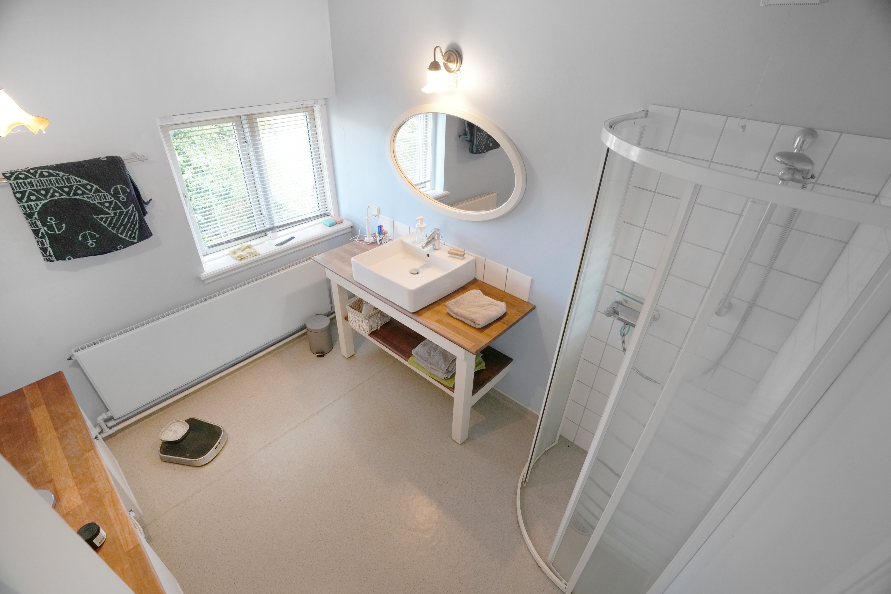 Fremhævet badeværelse billede i fuldskærmstilstand. Billede af Staslundevej 20, Udby, 4300 Holbæk