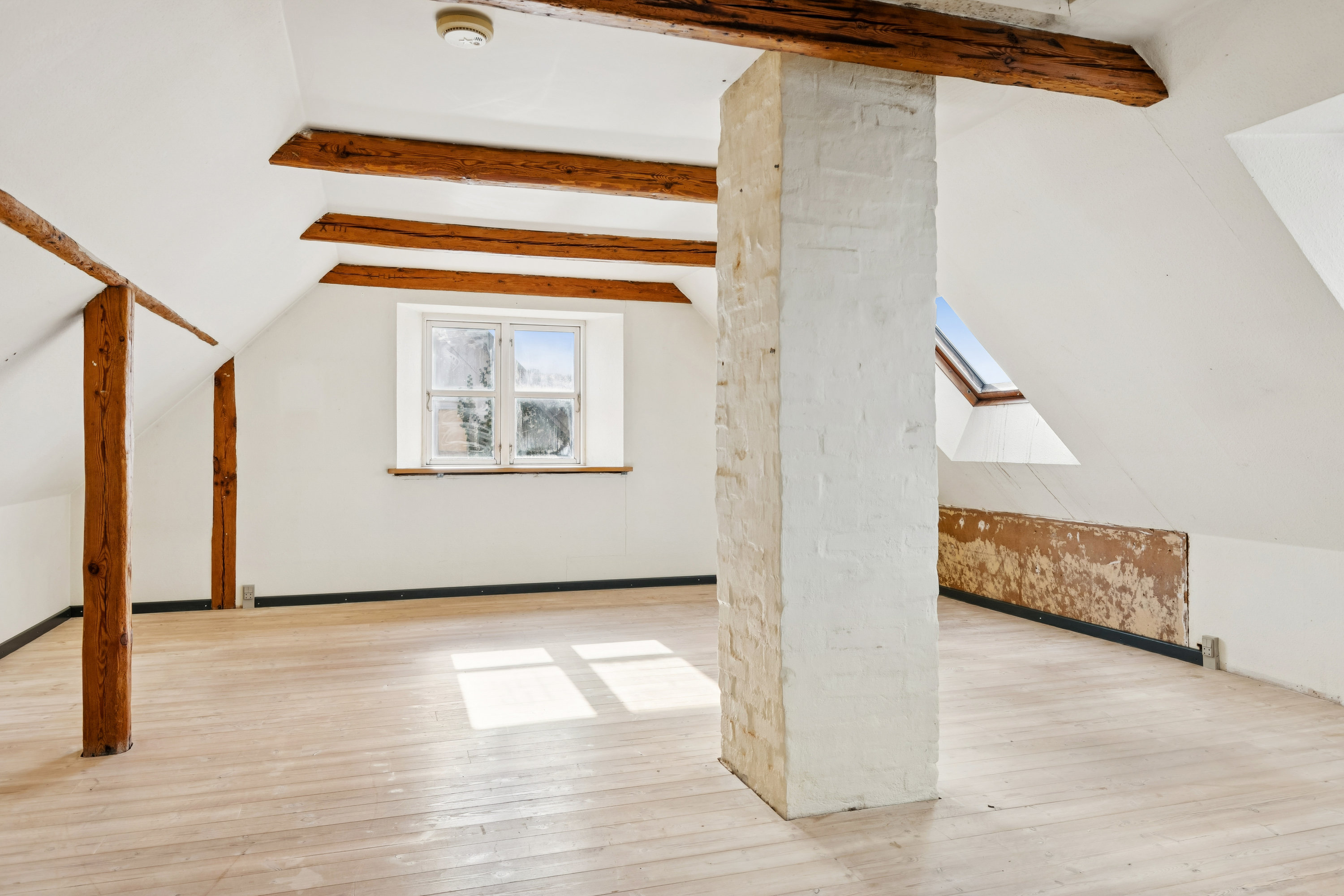 Fremhævet værelse billede i fuldskærmstilstand. Billede af Løvenborgvej 11, 4420 Regstrup