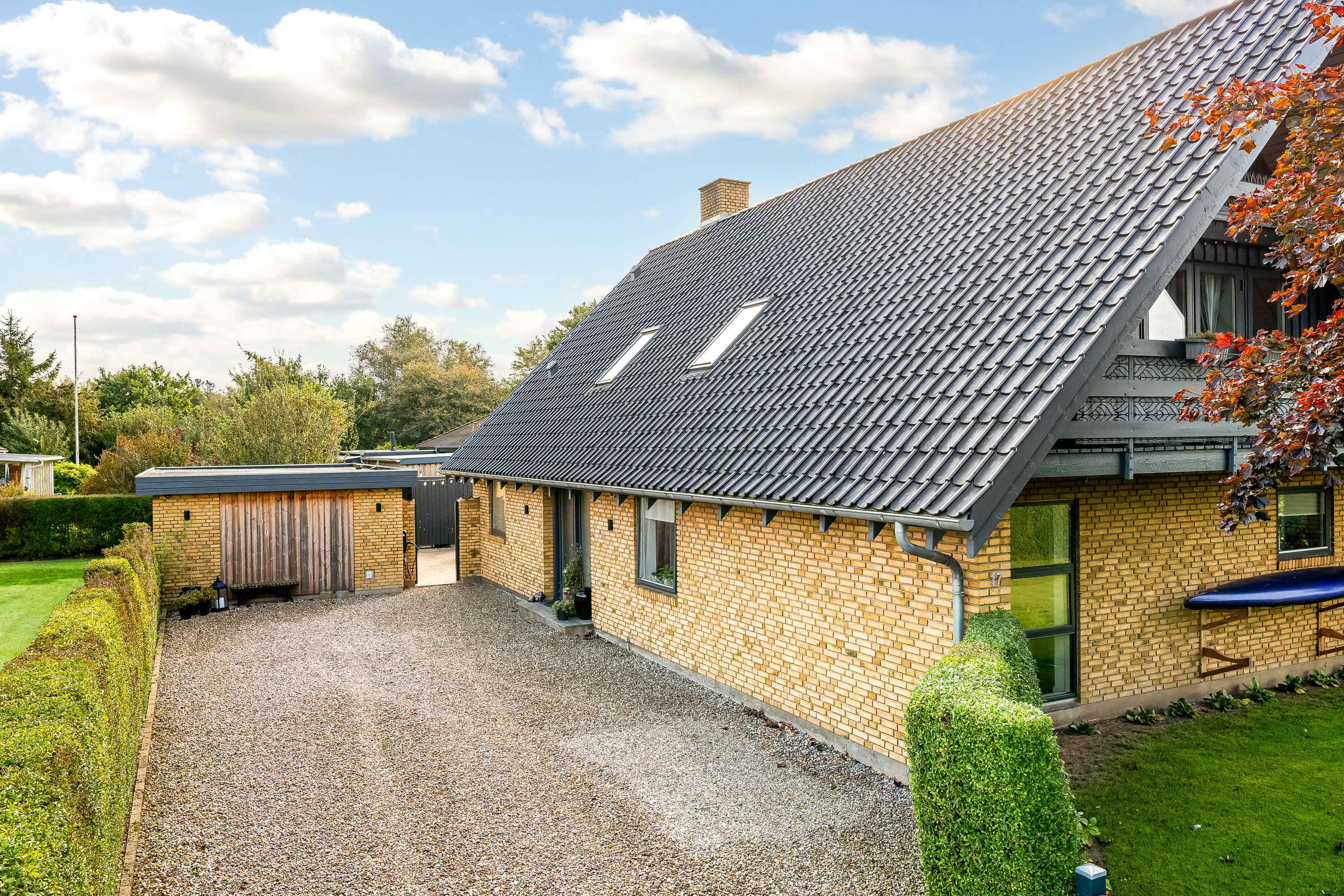 Fremhævet facade billede i fuldskærmstilstand. Billede af Elmegårdsvej 17, Møgeltønder, 6270 Tønder