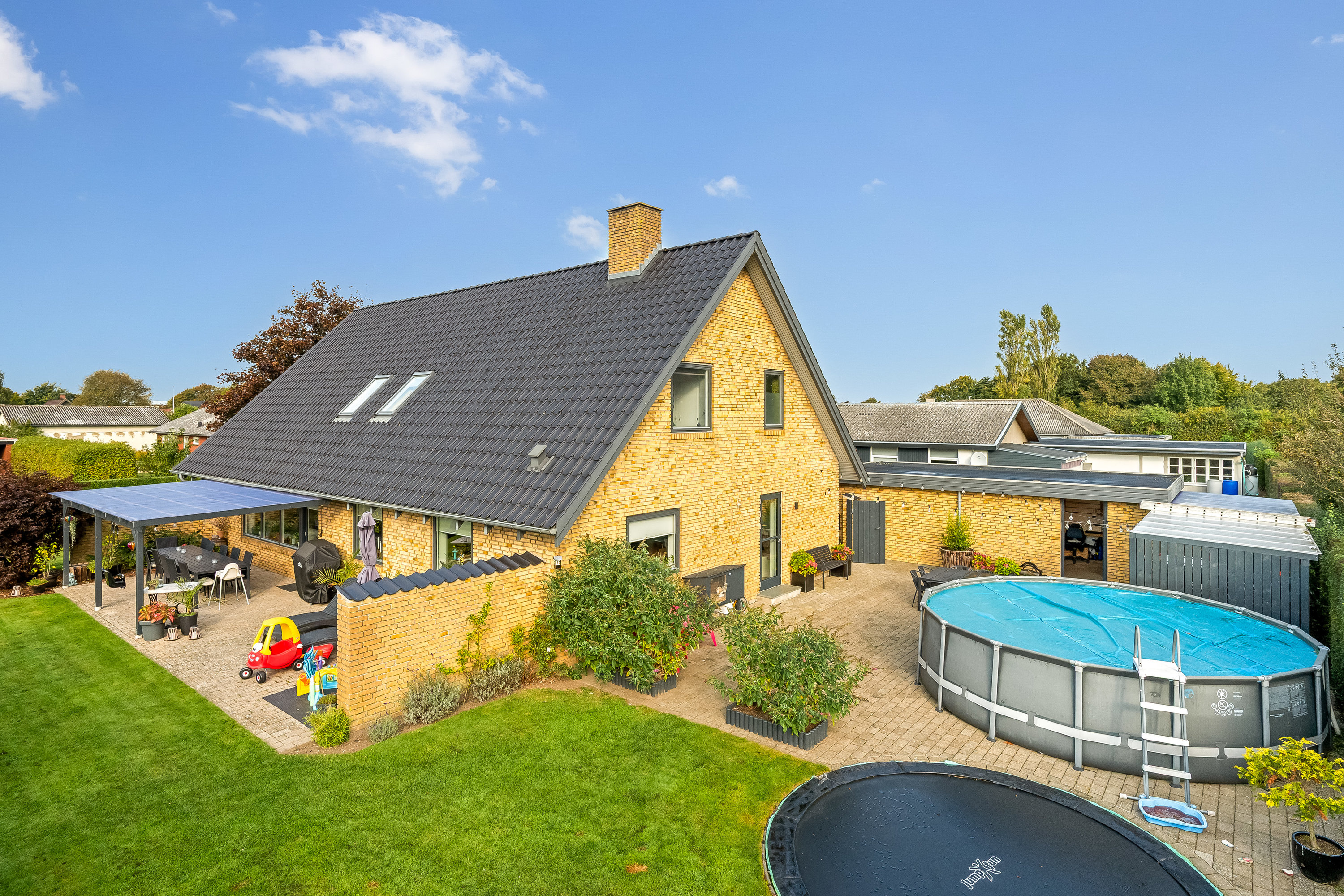 Miniaturebillede 1: have. Billede af Elmegårdsvej 17, Møgeltønder, 6270 Tønder