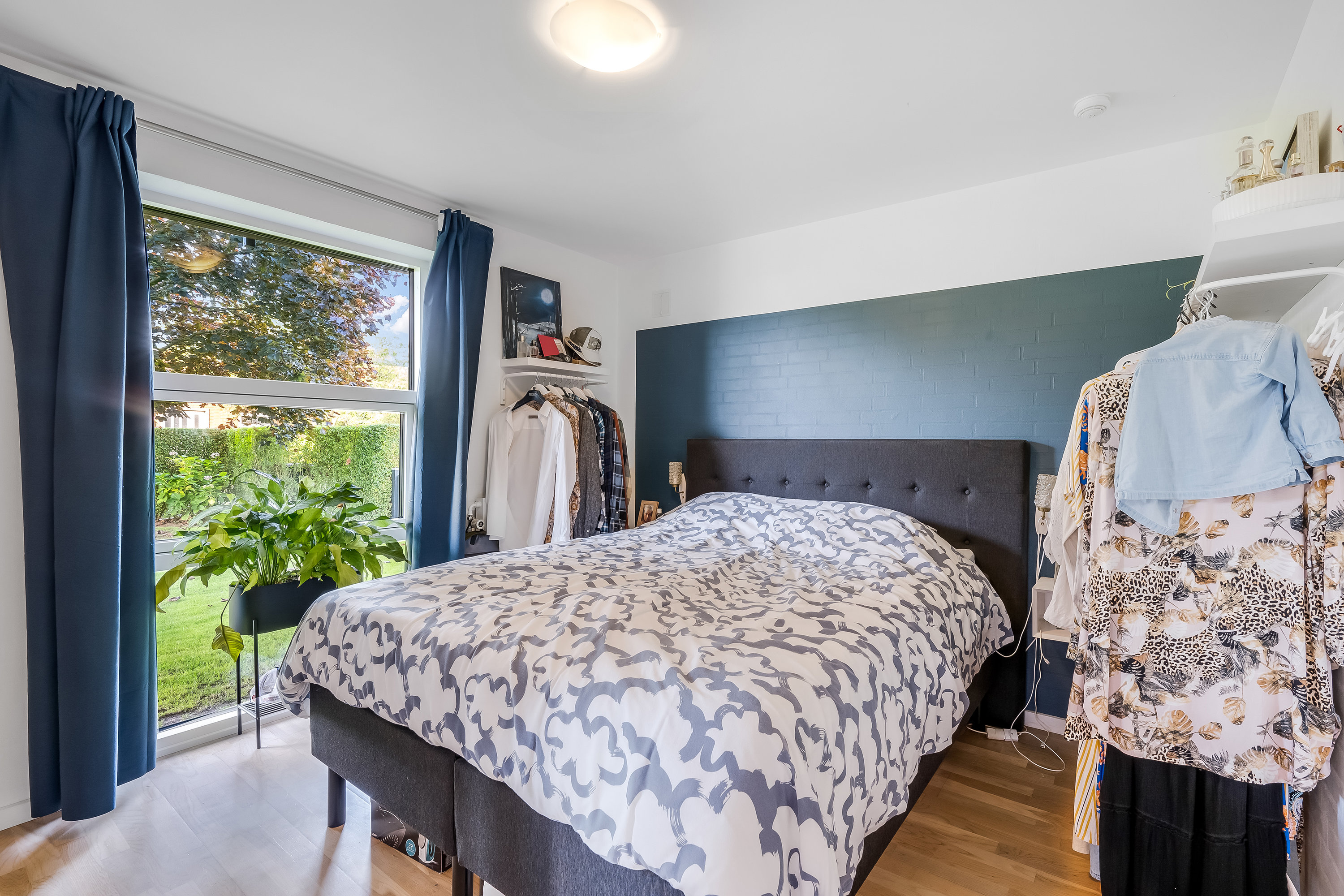 Fremhævet soveværelse billede i fuldskærmstilstand. Billede af Elmegårdsvej 17, Møgeltønder, 6270 Tønder