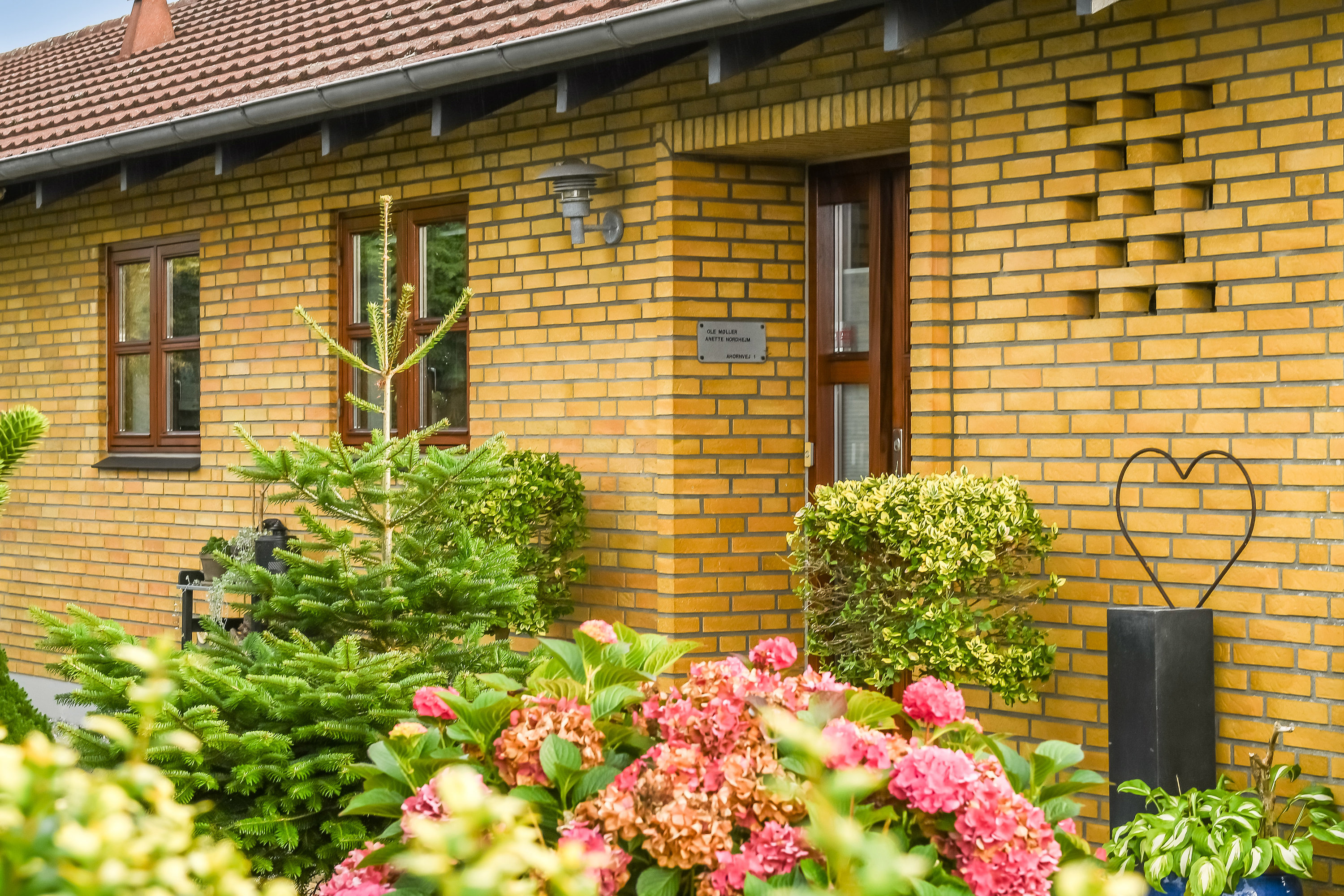 Fremhævet ejendommen billede i fuldskærmstilstand. Billede af Ahornvej 1, 7200 Grindsted