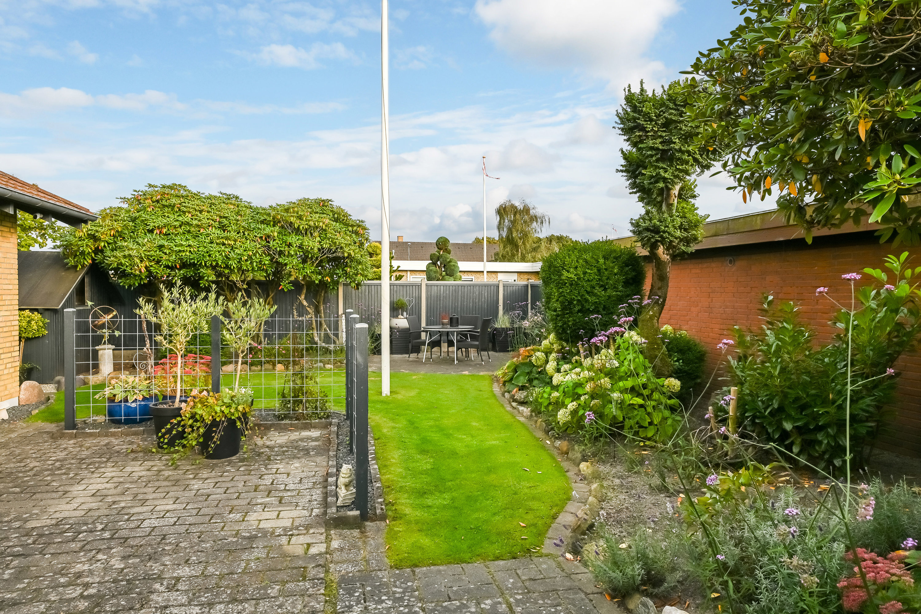 Fremhævet have billede i fuldskærmstilstand. Billede af Ahornvej 1, 7200 Grindsted