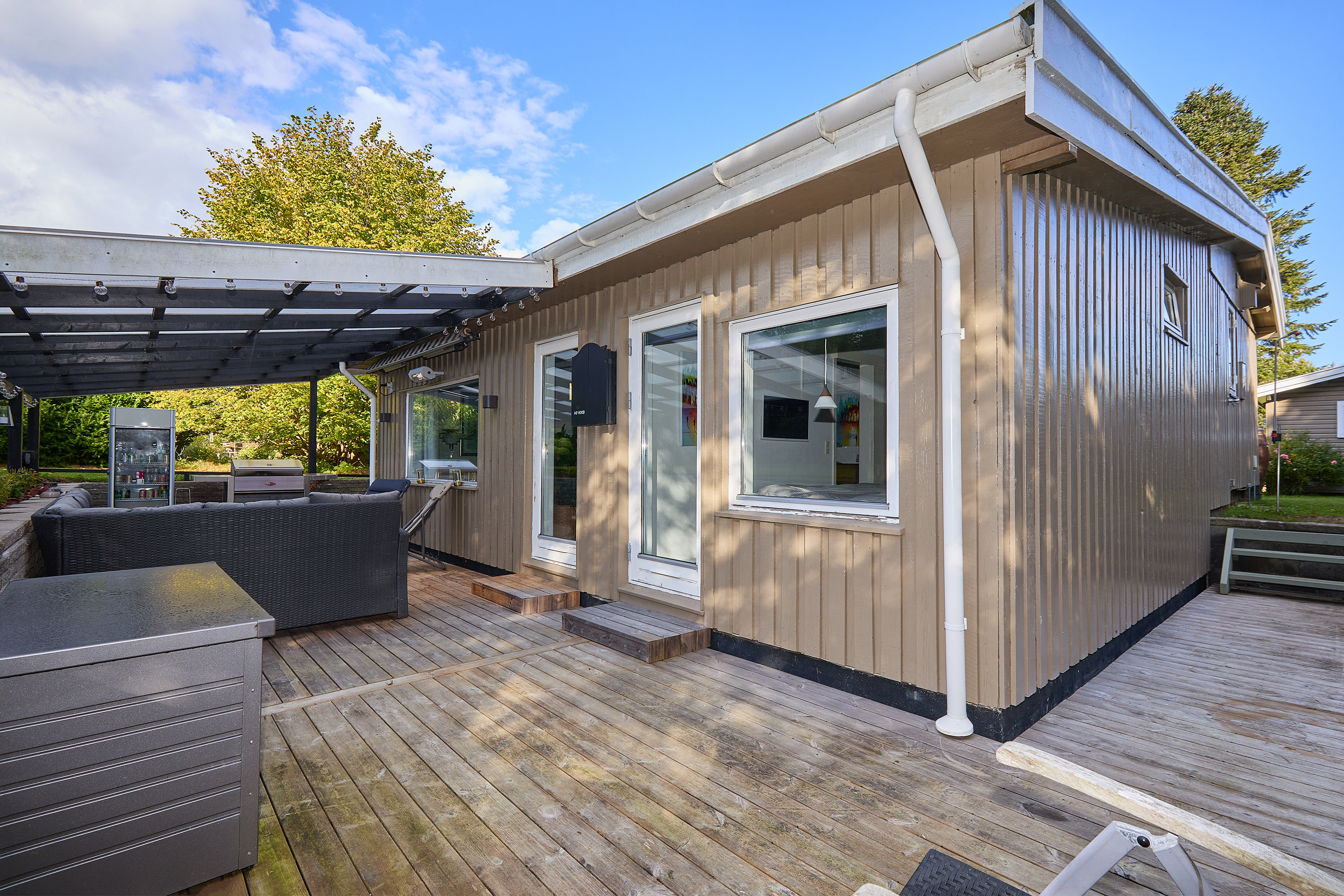 Fremhævet ejendommen billede i fuldskærmstilstand. Billede af Strandbovej 18, Landerslev Strand, 3630 Jægerspris