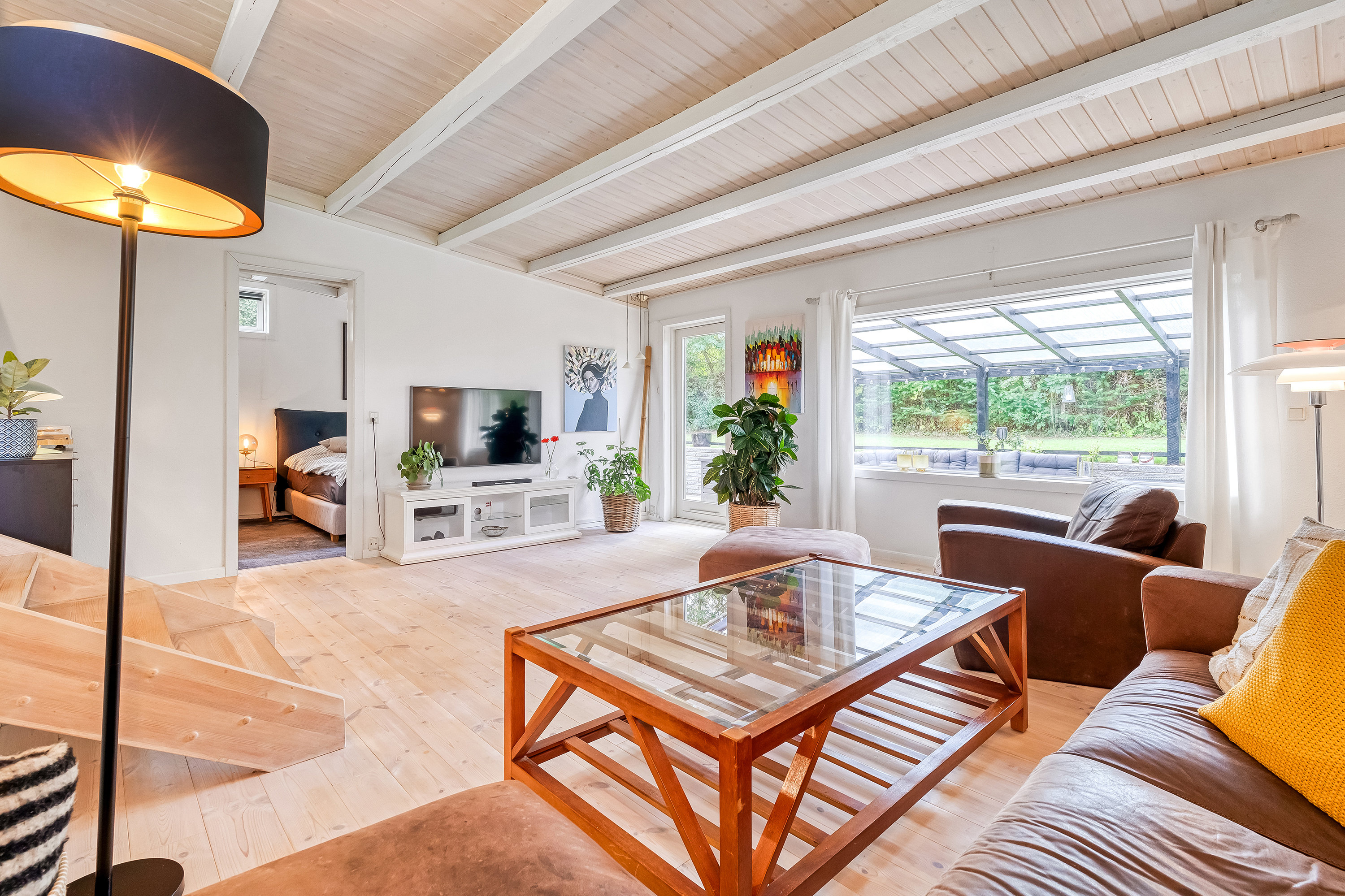 Fremhævet stue billede i fuldskærmstilstand. Billede af Strandbovej 18, Landerslev Strand, 3630 Jægerspris