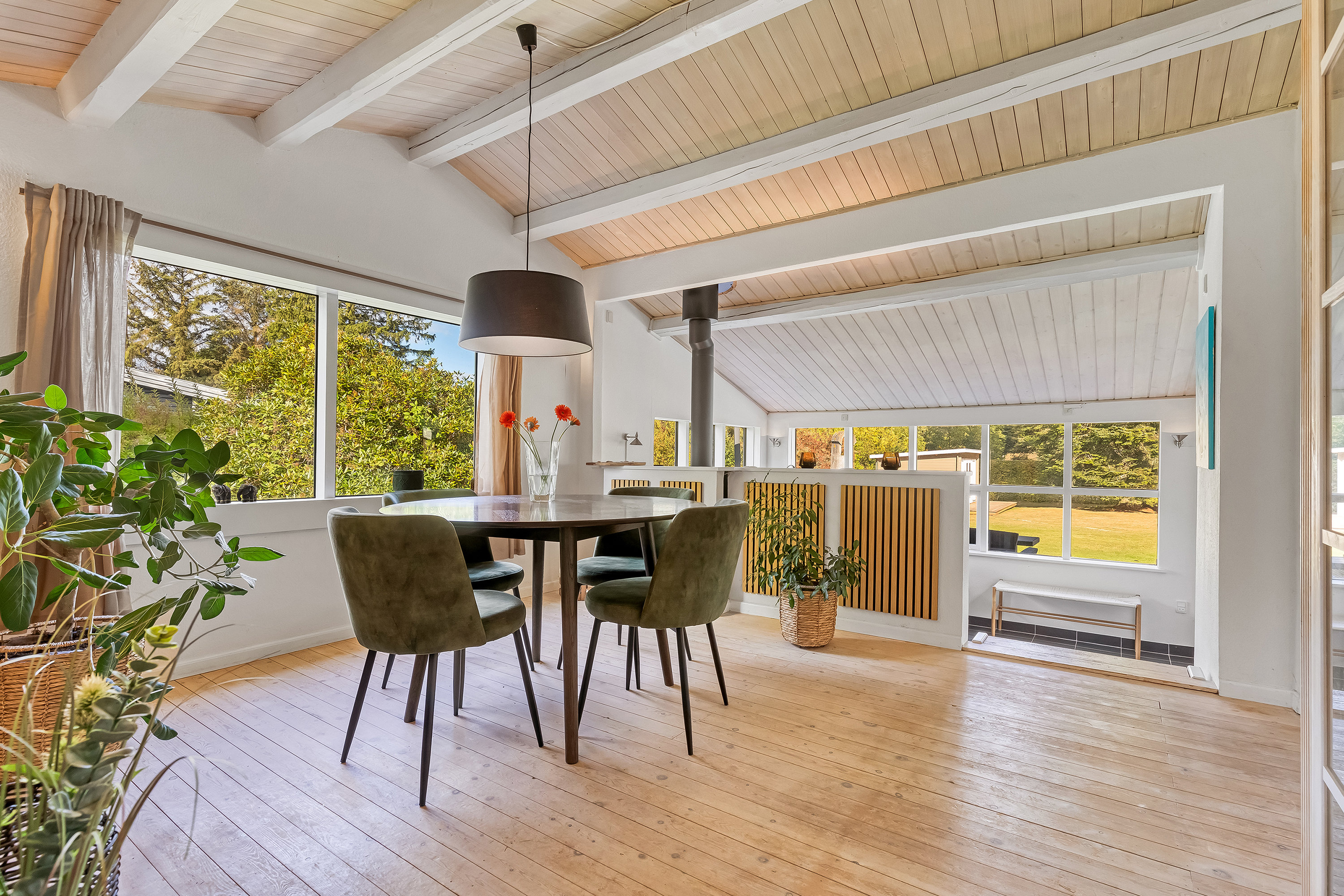 Fremhævet alrum billede i fuldskærmstilstand. Billede af Strandbovej 18, Landerslev Strand, 3630 Jægerspris