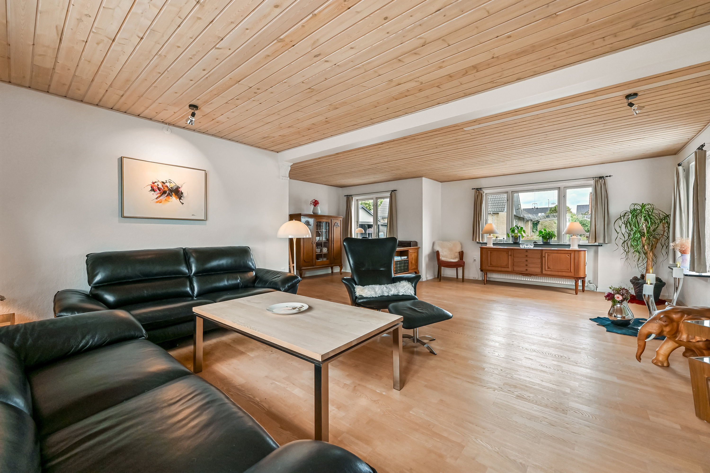 Fremhævet stue billede i fuldskærmstilstand. Billede af Bytoften 95, Tjørring, 7400 Herning