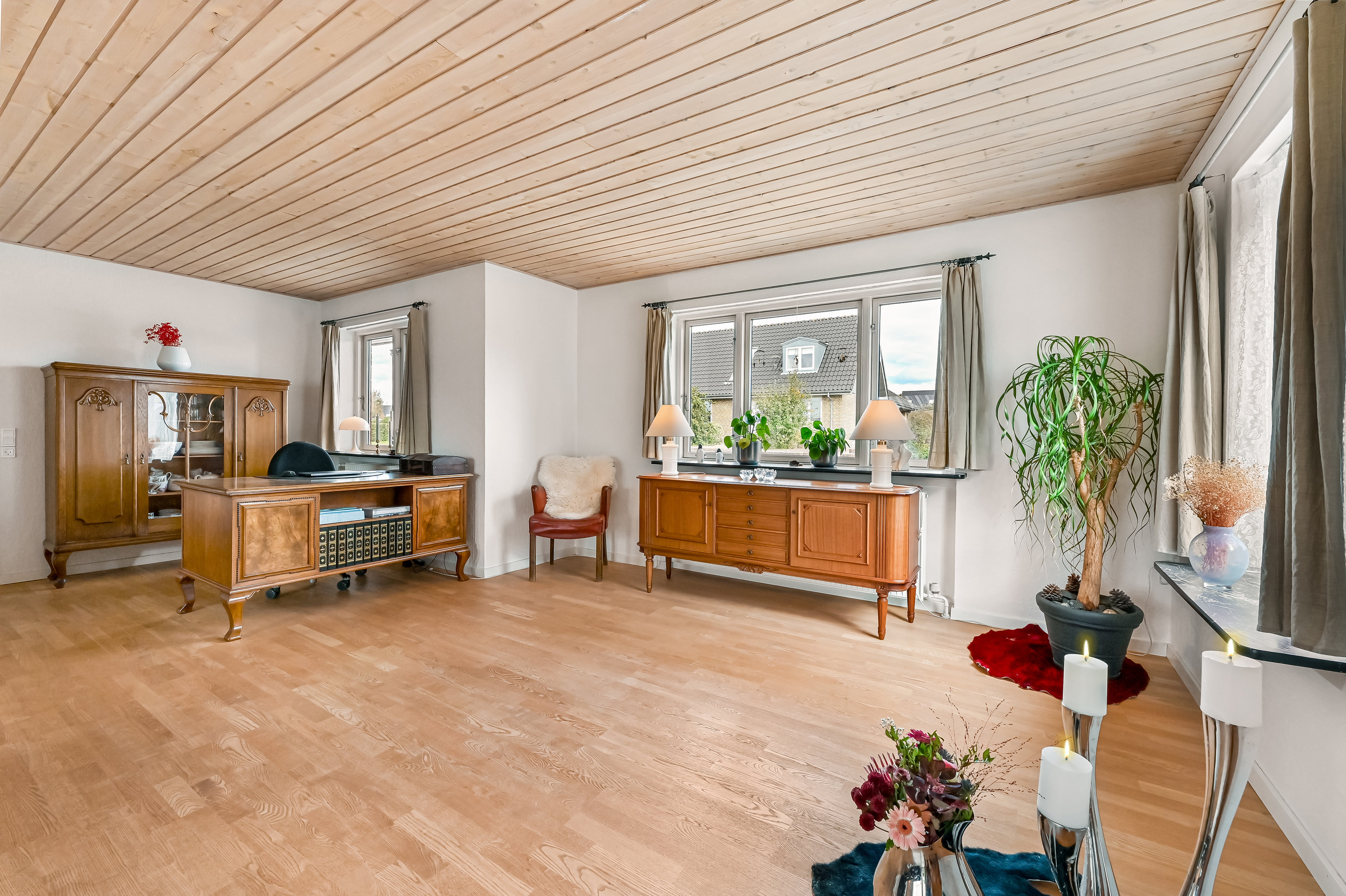 Fremhævet stue billede i fuldskærmstilstand. Billede af Bytoften 95, Tjørring, 7400 Herning