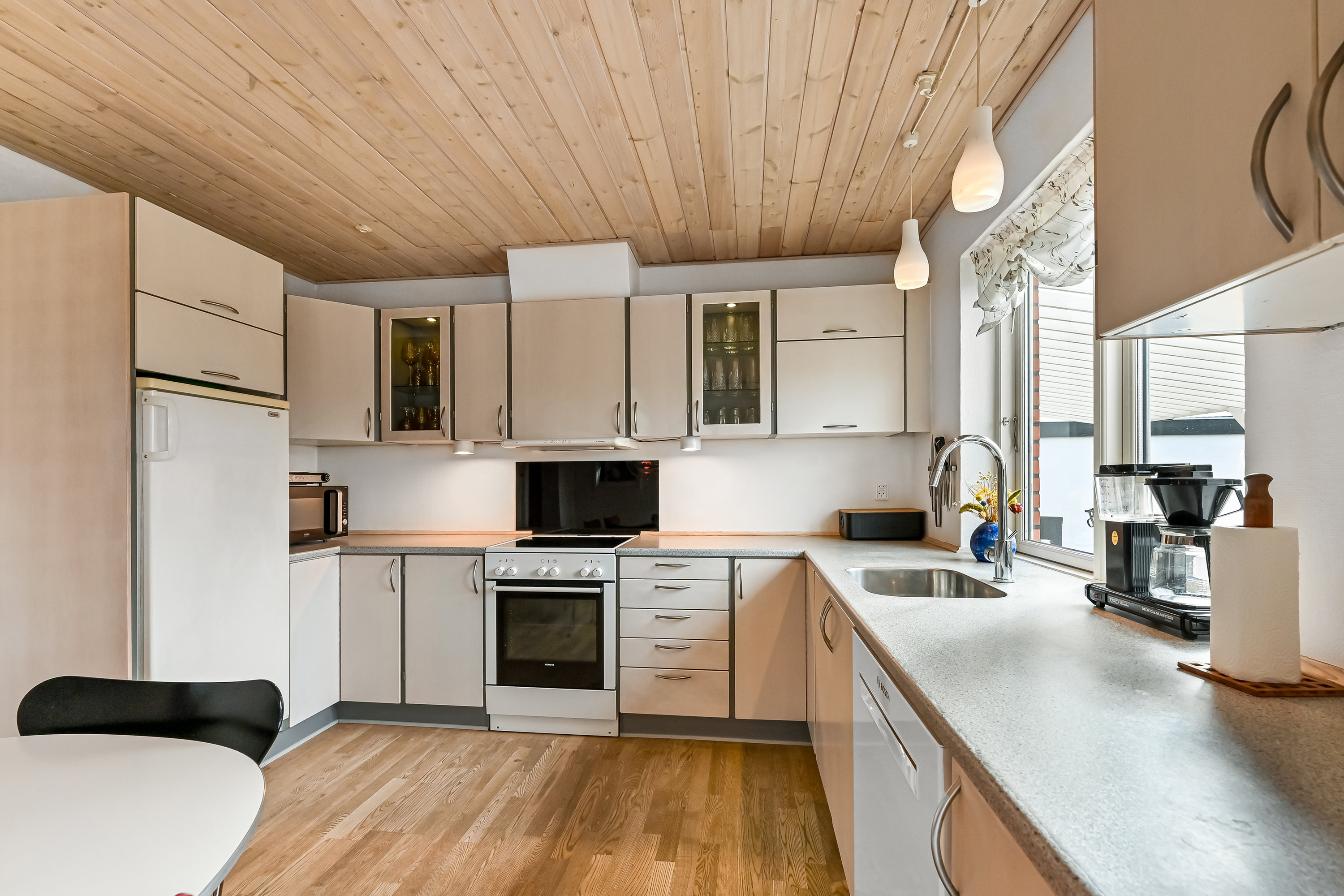 Fremhævet køkken billede i fuldskærmstilstand. Billede af Bytoften 95, Tjørring, 7400 Herning