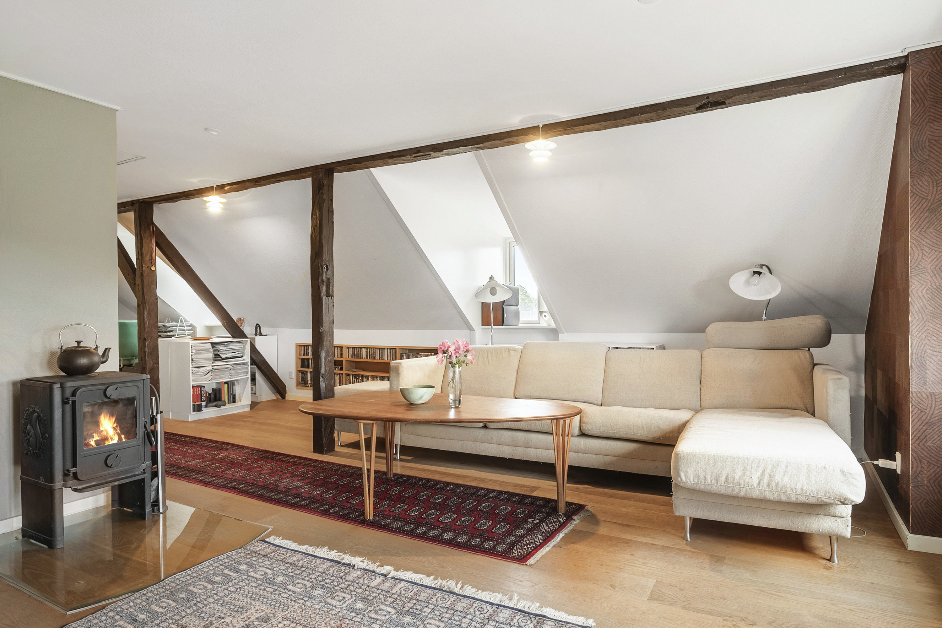 Fremhævet stue billede i fuldskærmstilstand. Billede af Søndermark 2, Røllum, 6200 Aabenraa