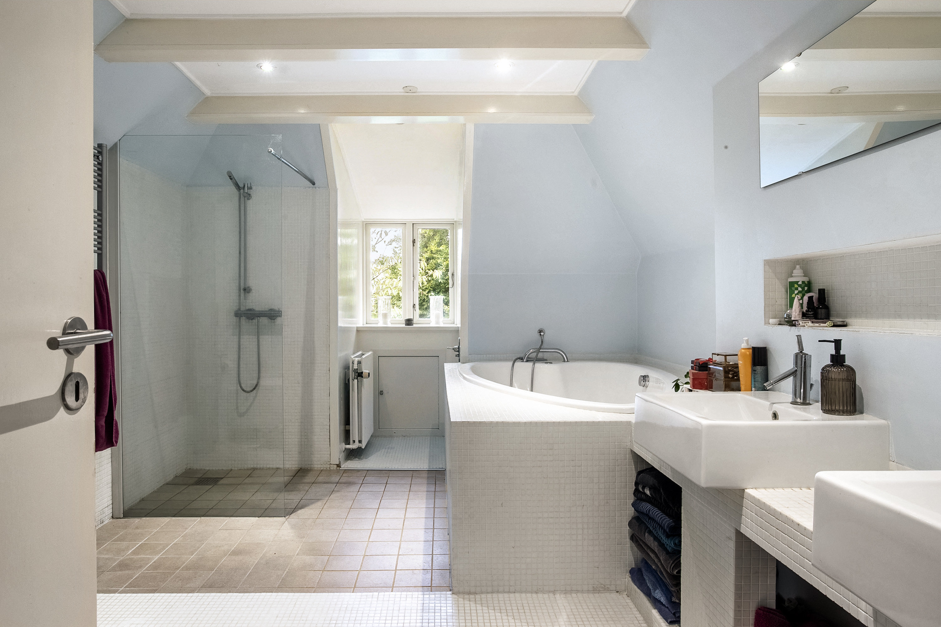 Fremhævet badeværelse billede i fuldskærmstilstand. Billede af Søndermark 2, Røllum, 6200 Aabenraa