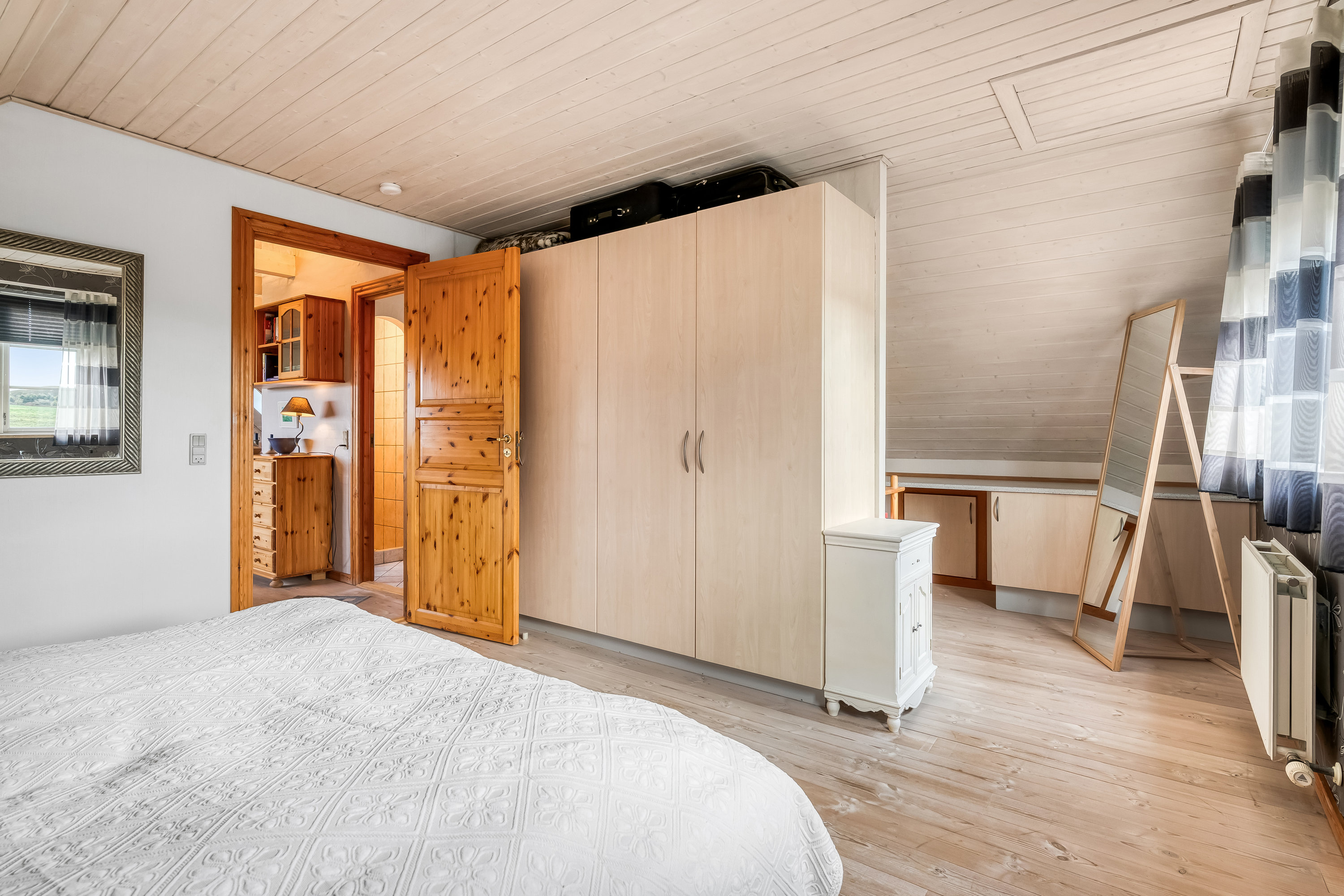 Fremhævet soveværelse billede i fuldskærmstilstand. Billede af Gudumvej 73, Gudum, 7620 Lemvig