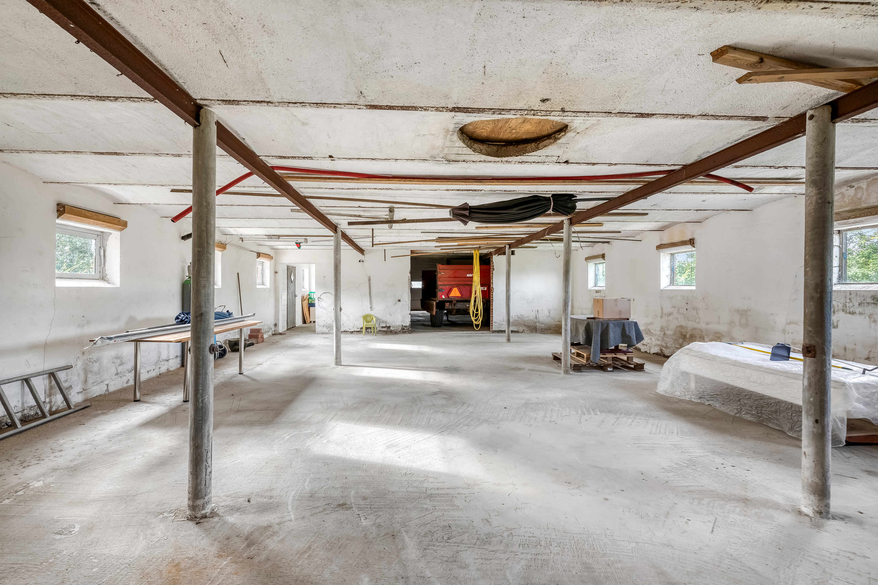 Fremhævet stald billede i fuldskærmstilstand. Billede af Gudumvej 73, Gudum, 7620 Lemvig