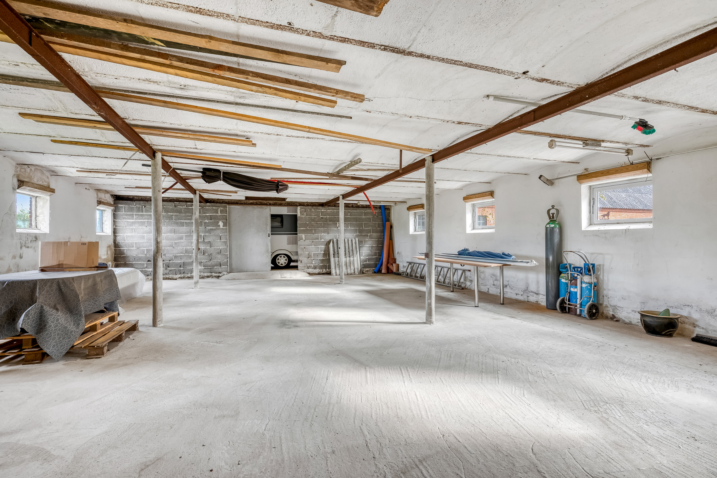 Fremhævet stald billede i fuldskærmstilstand. Billede af Gudumvej 73, Gudum, 7620 Lemvig