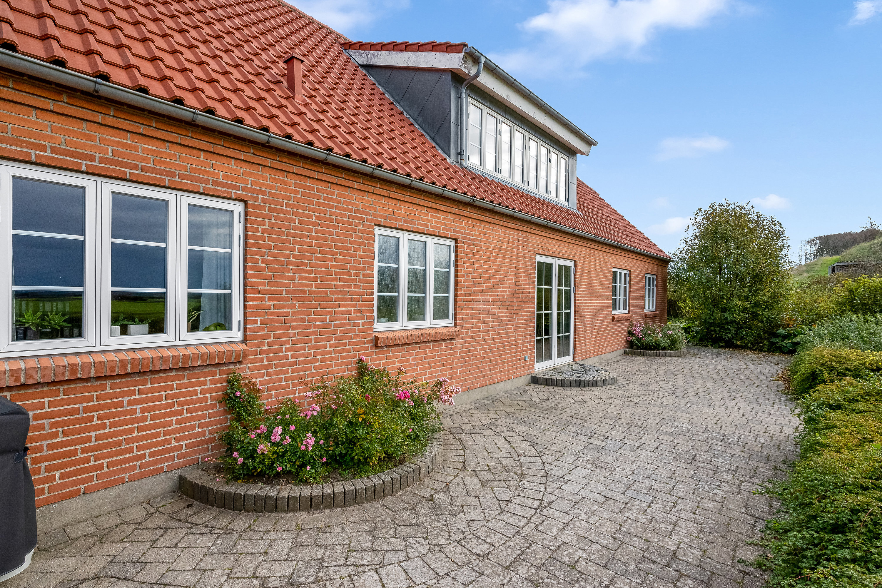 Fremhævet terrasse billede i fuldskærmstilstand. Billede af Gudumvej 73, Gudum, 7620 Lemvig