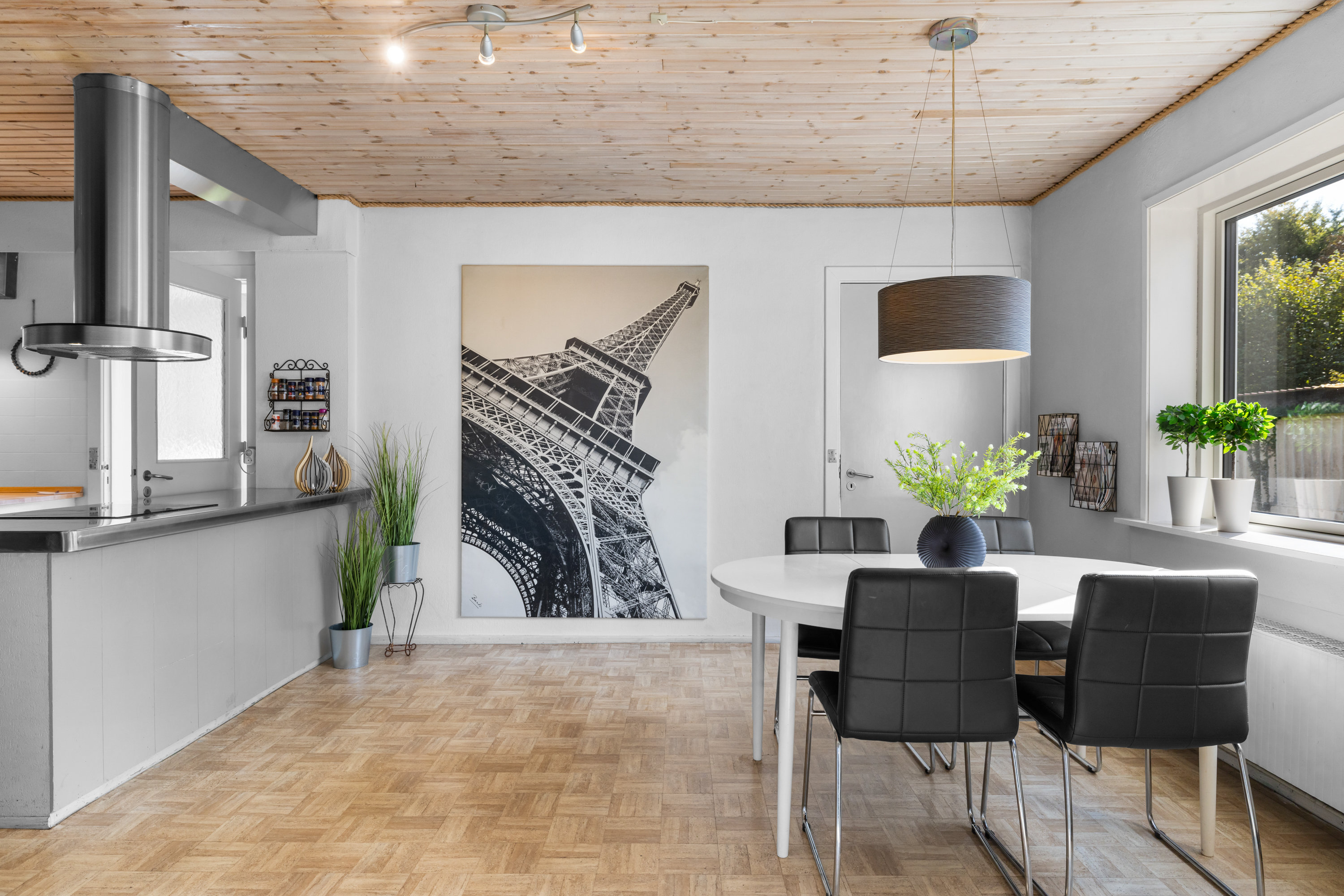 Fremhævet stue billede i fuldskærmstilstand. Billede af Bygaden 57, Håstrup, 5600 Faaborg