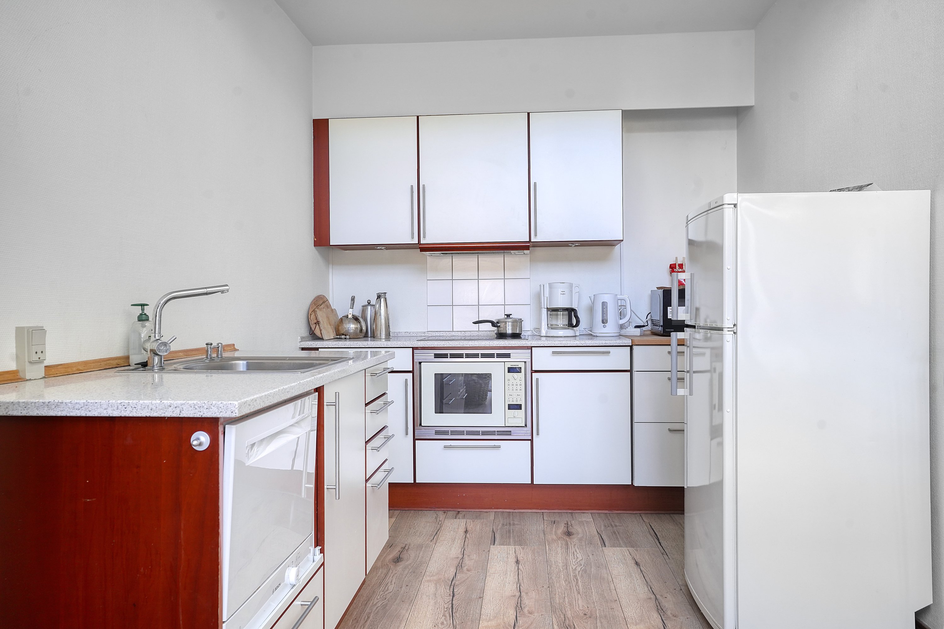 Fremhævet køkken billede i fuldskærmstilstand. Billede af Nordre Strandvej 2F, 1. 612., 3000 Helsingør