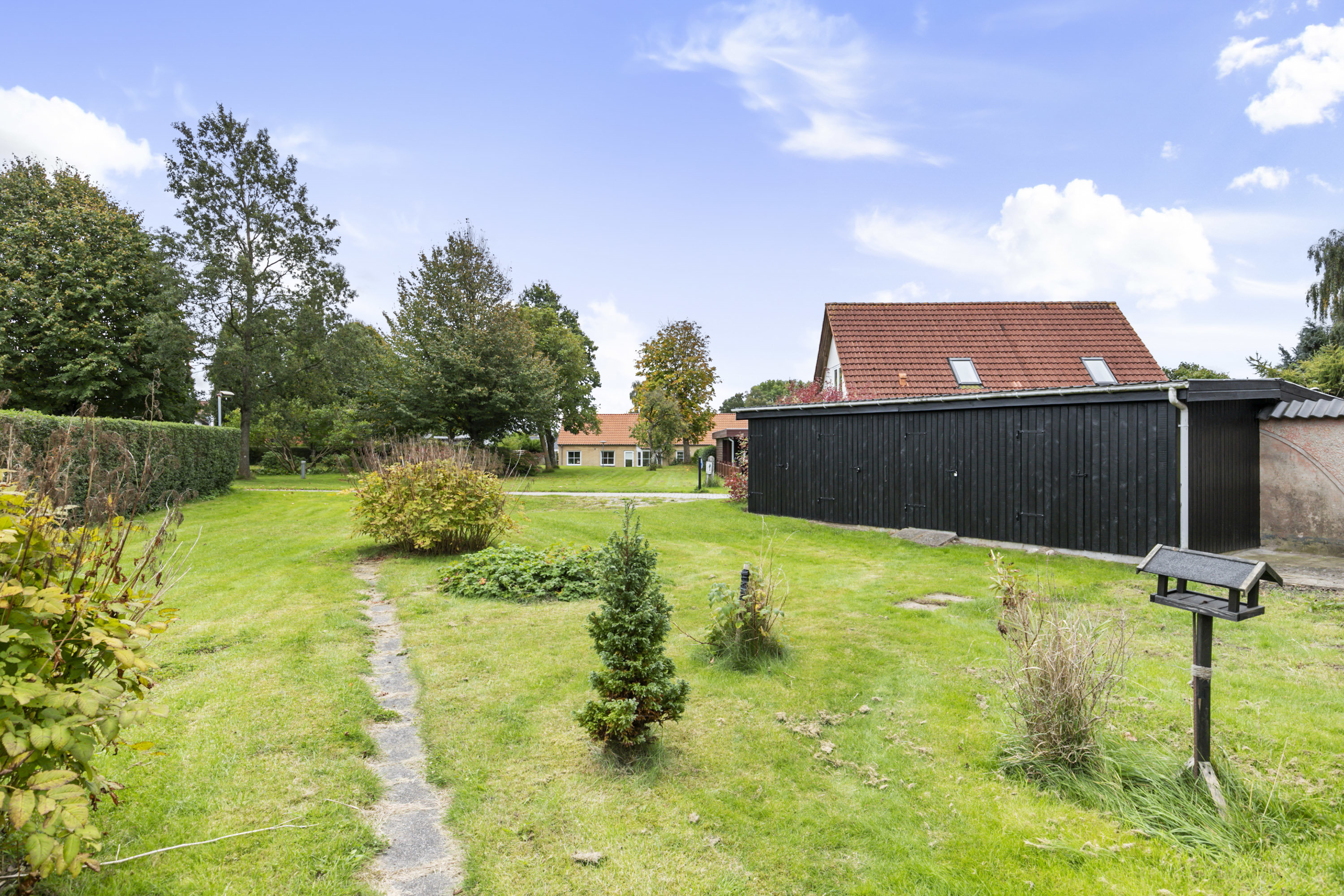 Fremhævet have billede i fuldskærmstilstand. Billede af Vestbygade 7A-D, Haverslev, 9610 Nørager