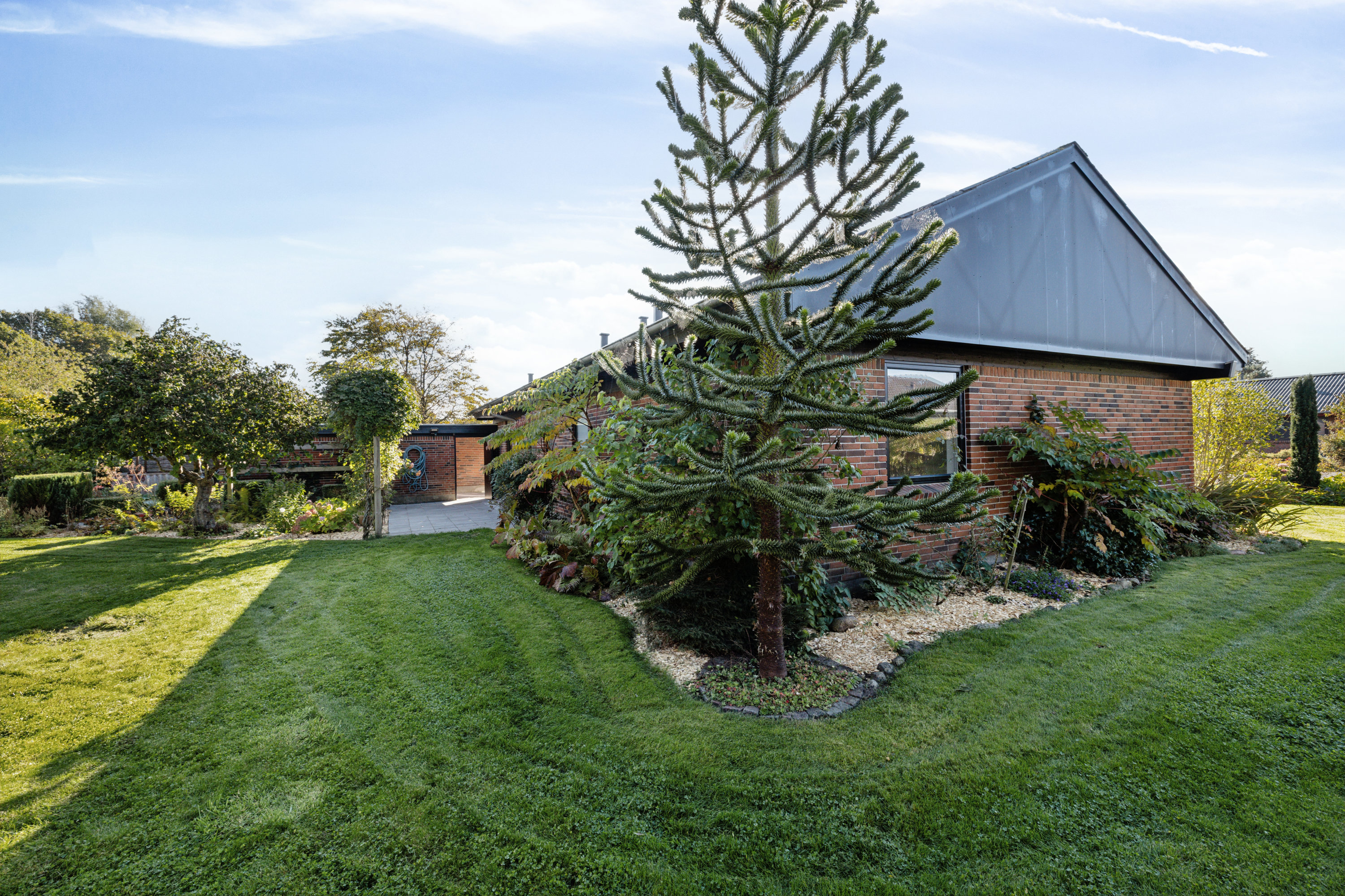 Fremhævet ejendom 1 billede i fuldskærmstilstand. Billede af Hedeskrænten 9, 8800 Viborg