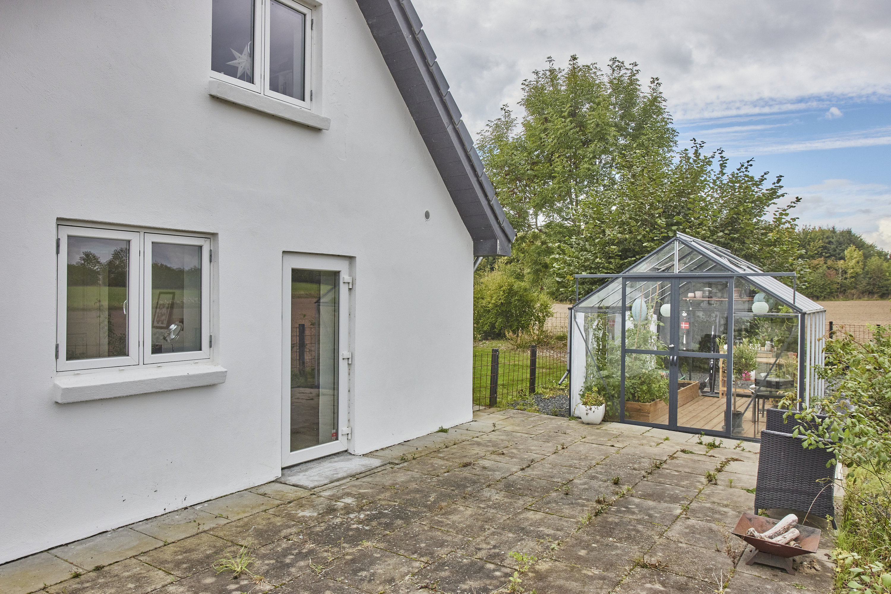 Fremhævet terrasse billede i fuldskærmstilstand. Billede af Eriksborgvej 46, Grauballe, 8600 Silkeborg