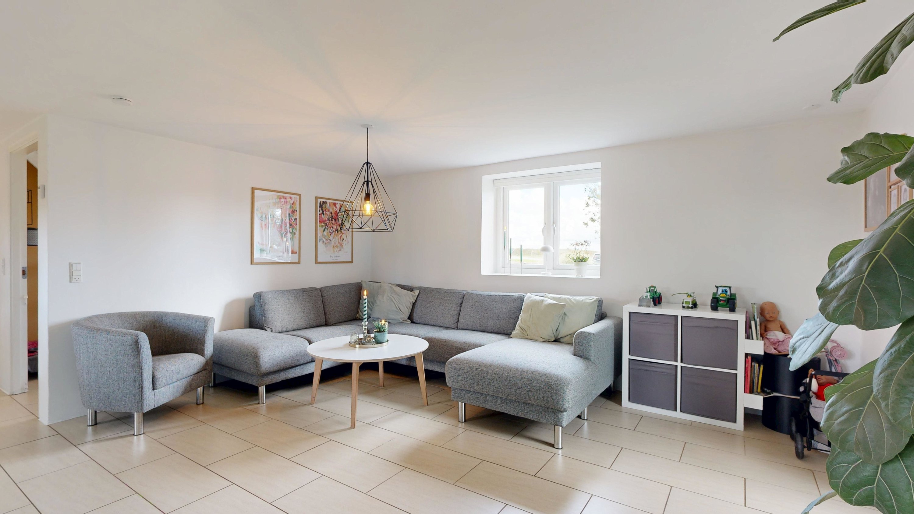 Fremhævet stue billede i fuldskærmstilstand. Billede af Eriksborgvej 46, Grauballe, 8600 Silkeborg