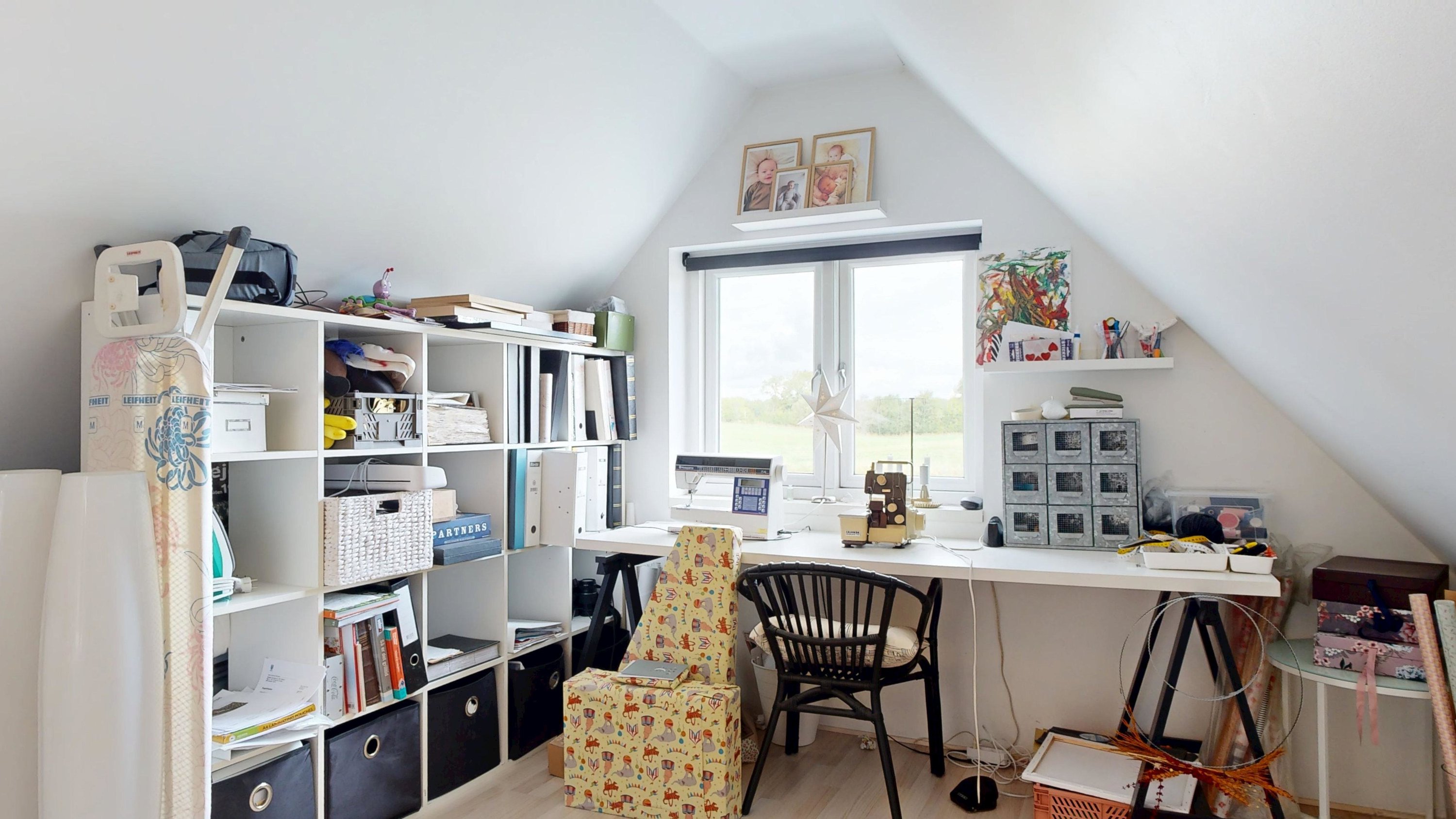 Fremhævet kontor billede i fuldskærmstilstand. Billede af Eriksborgvej 46, Grauballe, 8600 Silkeborg