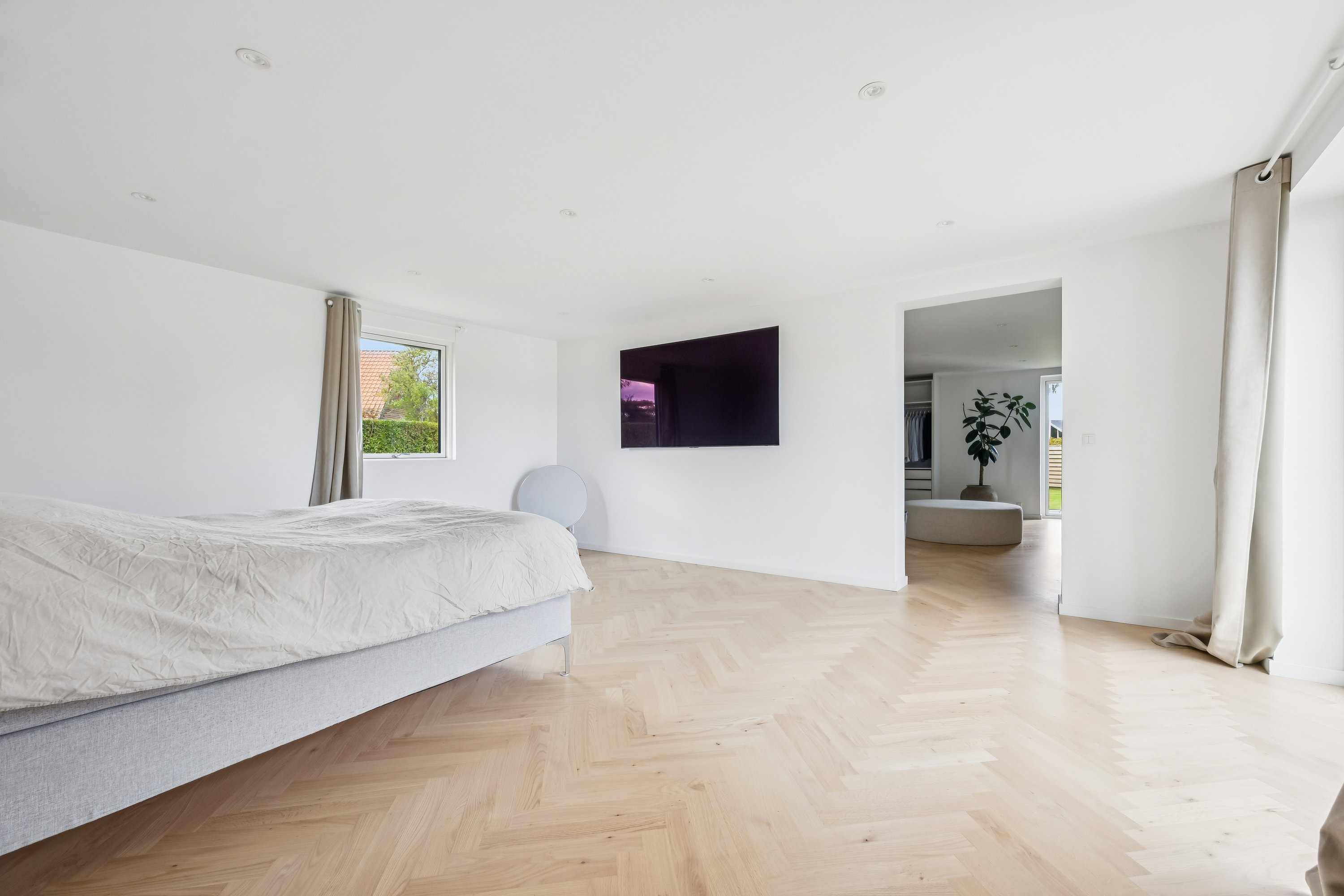 Fremhævet værelse billede i fuldskærmstilstand. Billede af Alperosevej 20, 4600 Køge