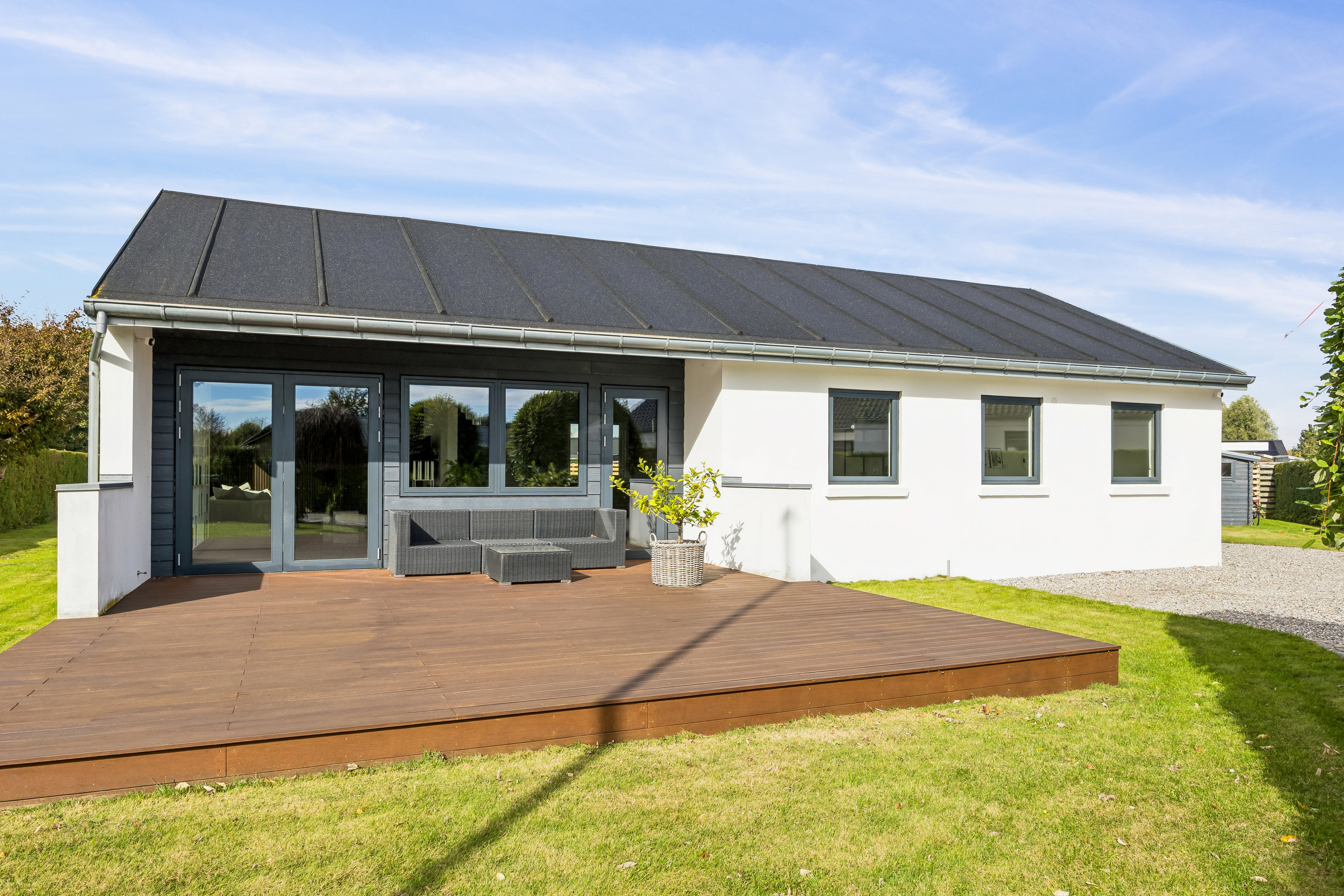 Miniaturebillede 1: ejendom 1. Billede af Alperosevej 20, 4600 Køge