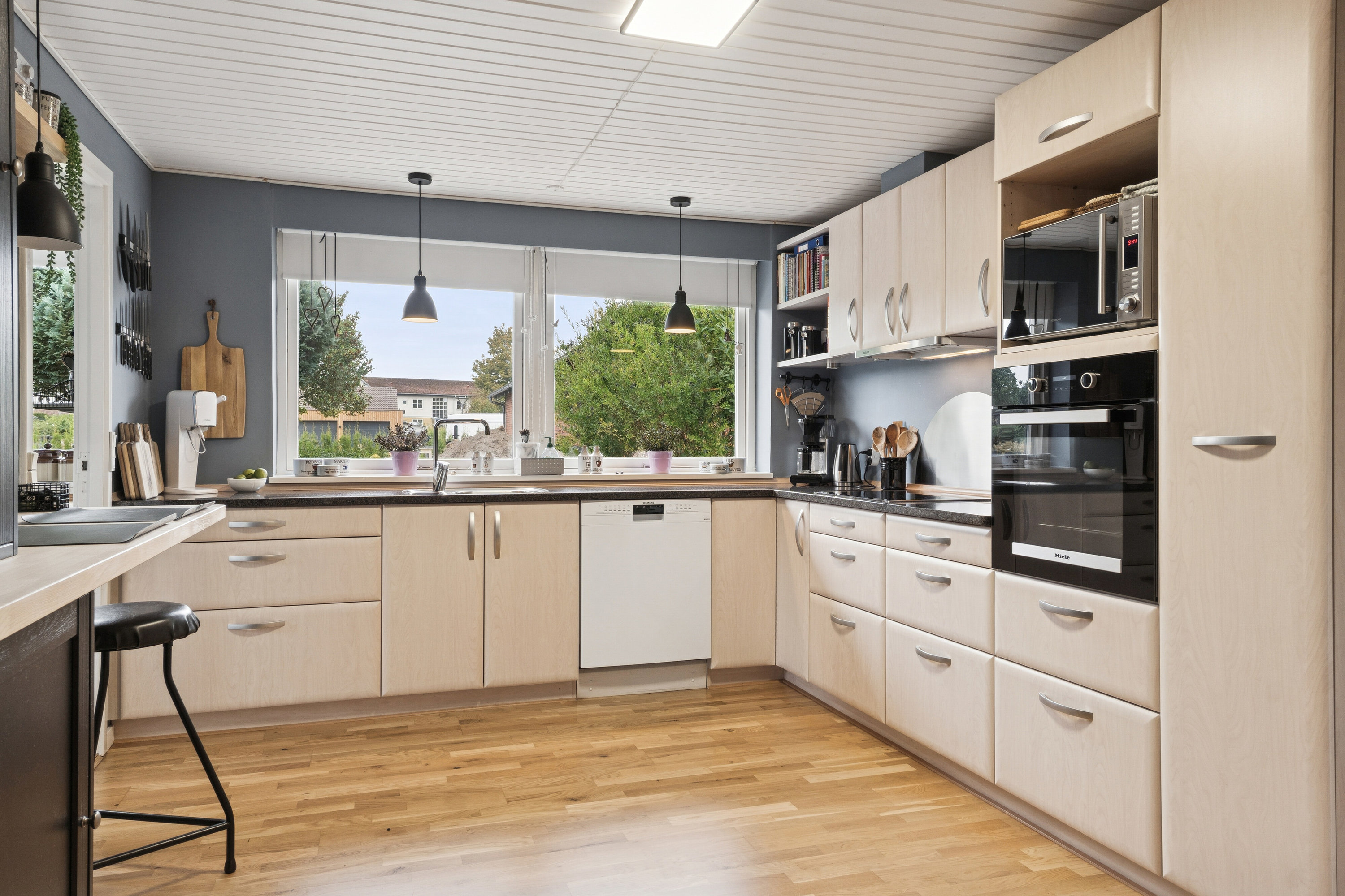 Fremhævet køkken billede i fuldskærmstilstand. Billede af Johs Olsens Vej 8, 4500 Nykøbing Sj