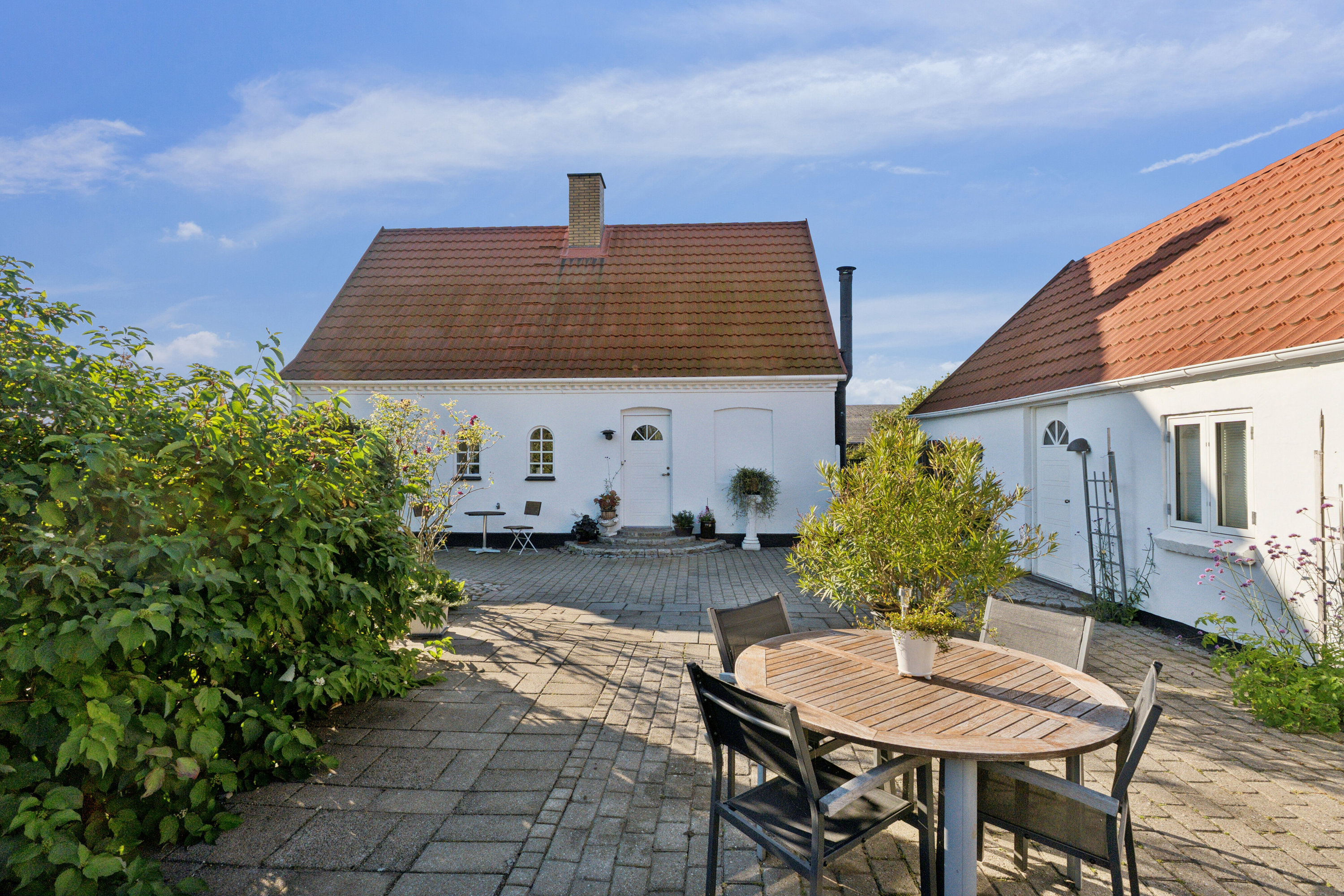 Fremhævet terrasse billede i fuldskærmstilstand. Billede af Næstvedvej 71, 4230 Skælskør