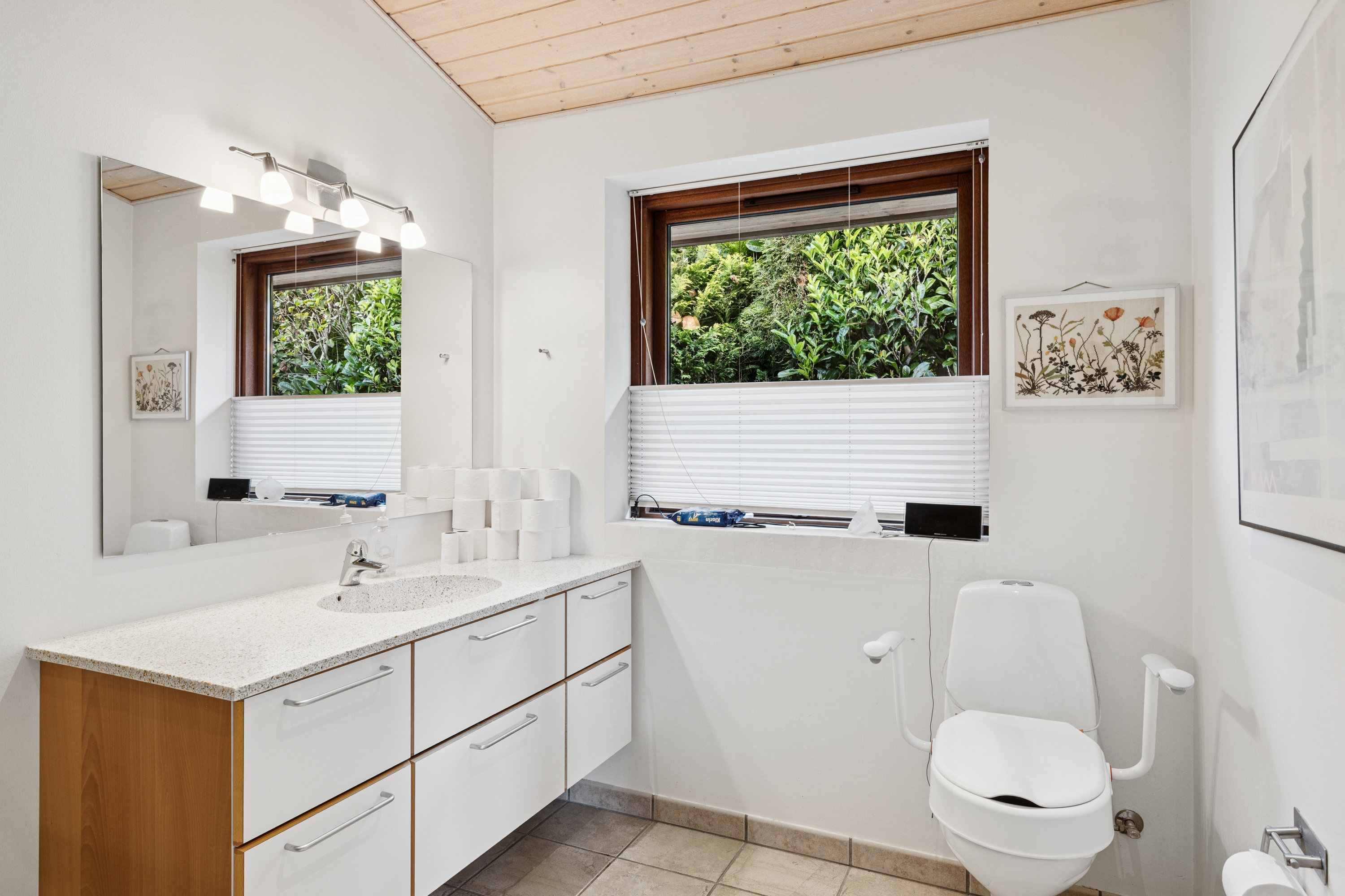 Fremhævet badeværelse billede i fuldskærmstilstand. Billede af Smedegårdsvej 19, 8800 Viborg