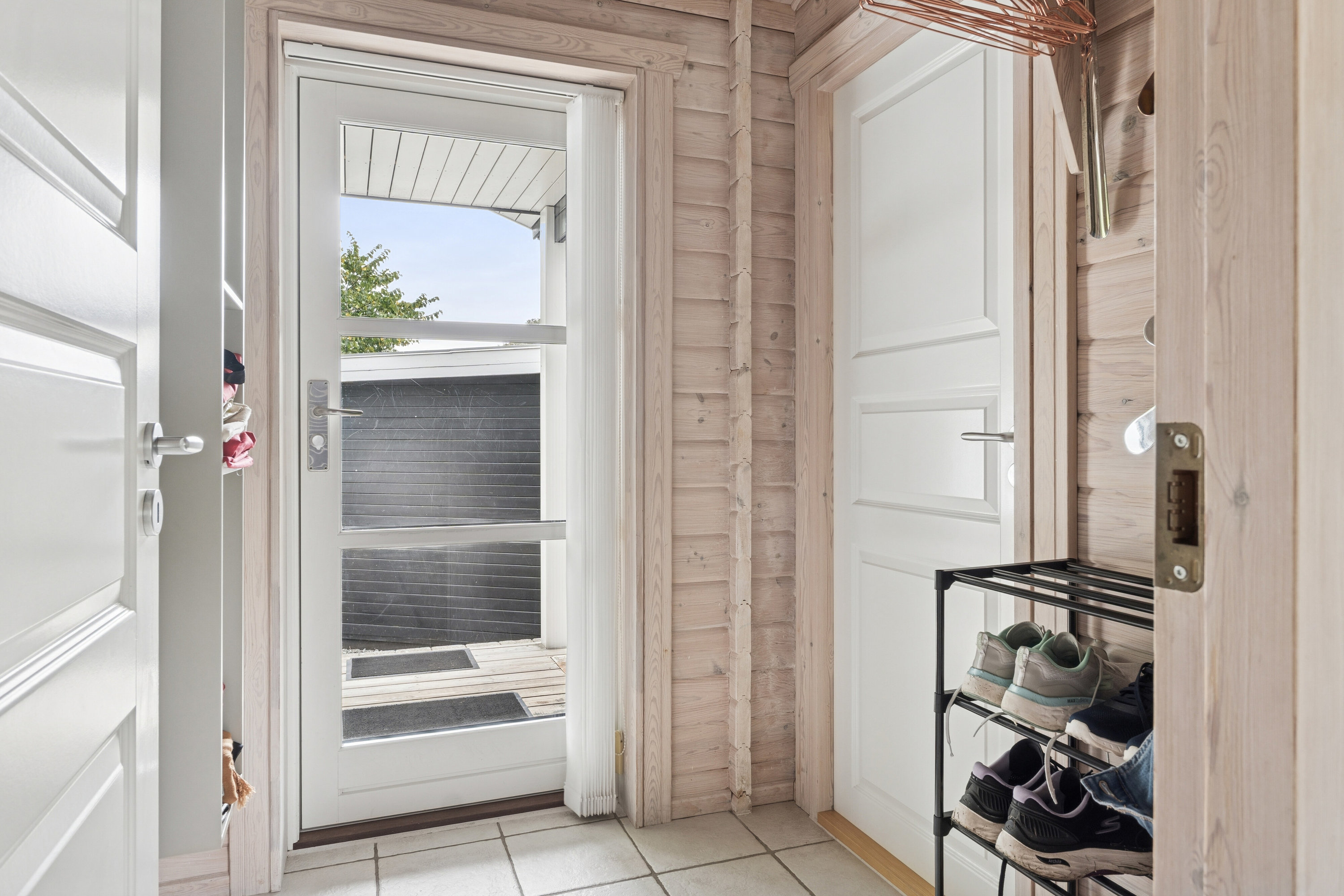 Fremhævet gang billede i fuldskærmstilstand. Billede af Nyrup Huse 44, Nyrup, 4500 Nykøbing Sj