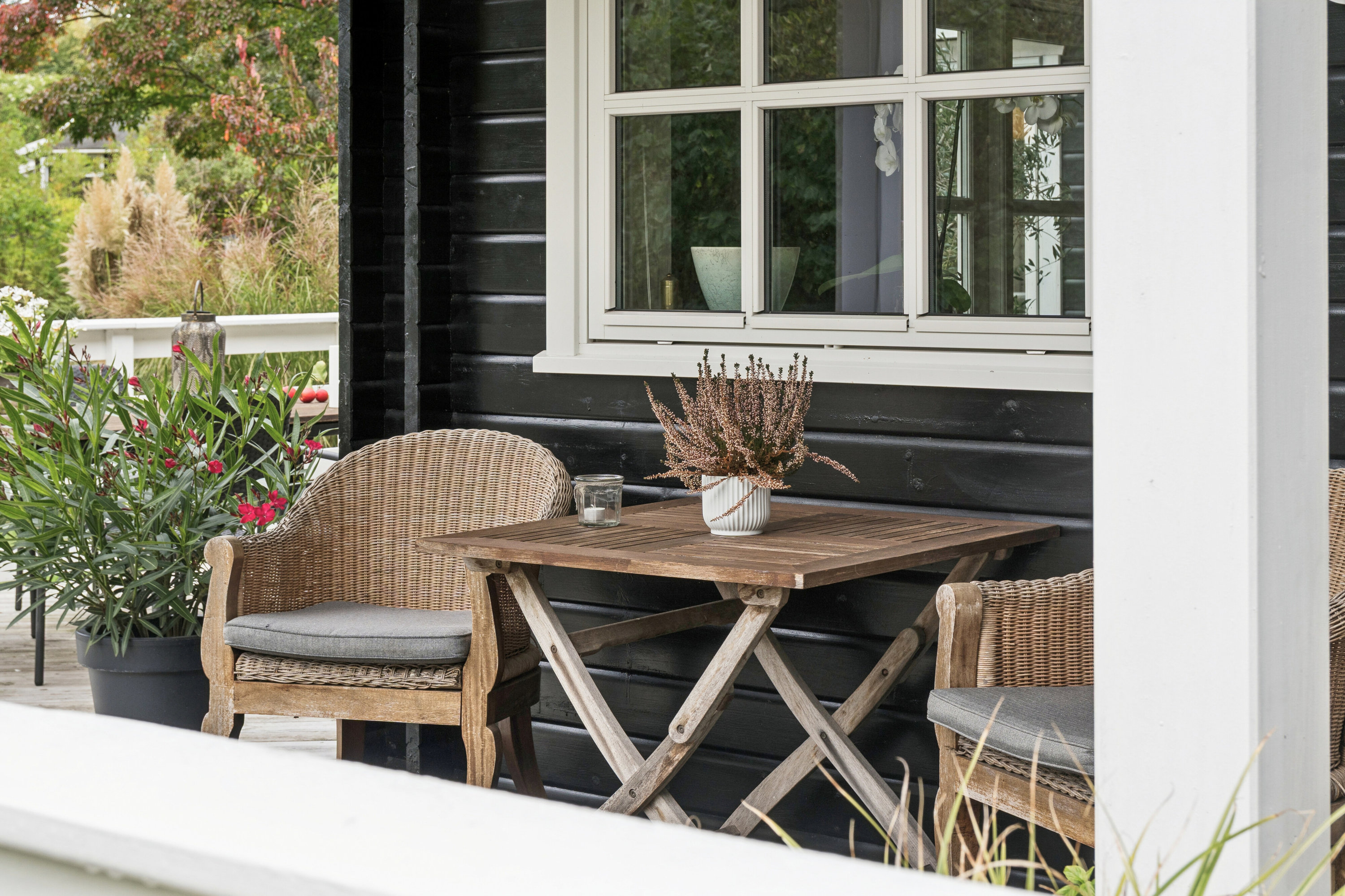 Fremhævet overdækket terrasse billede i fuldskærmstilstand. Billede af Nyrup Huse 44, Nyrup, 4500 Nykøbing Sj