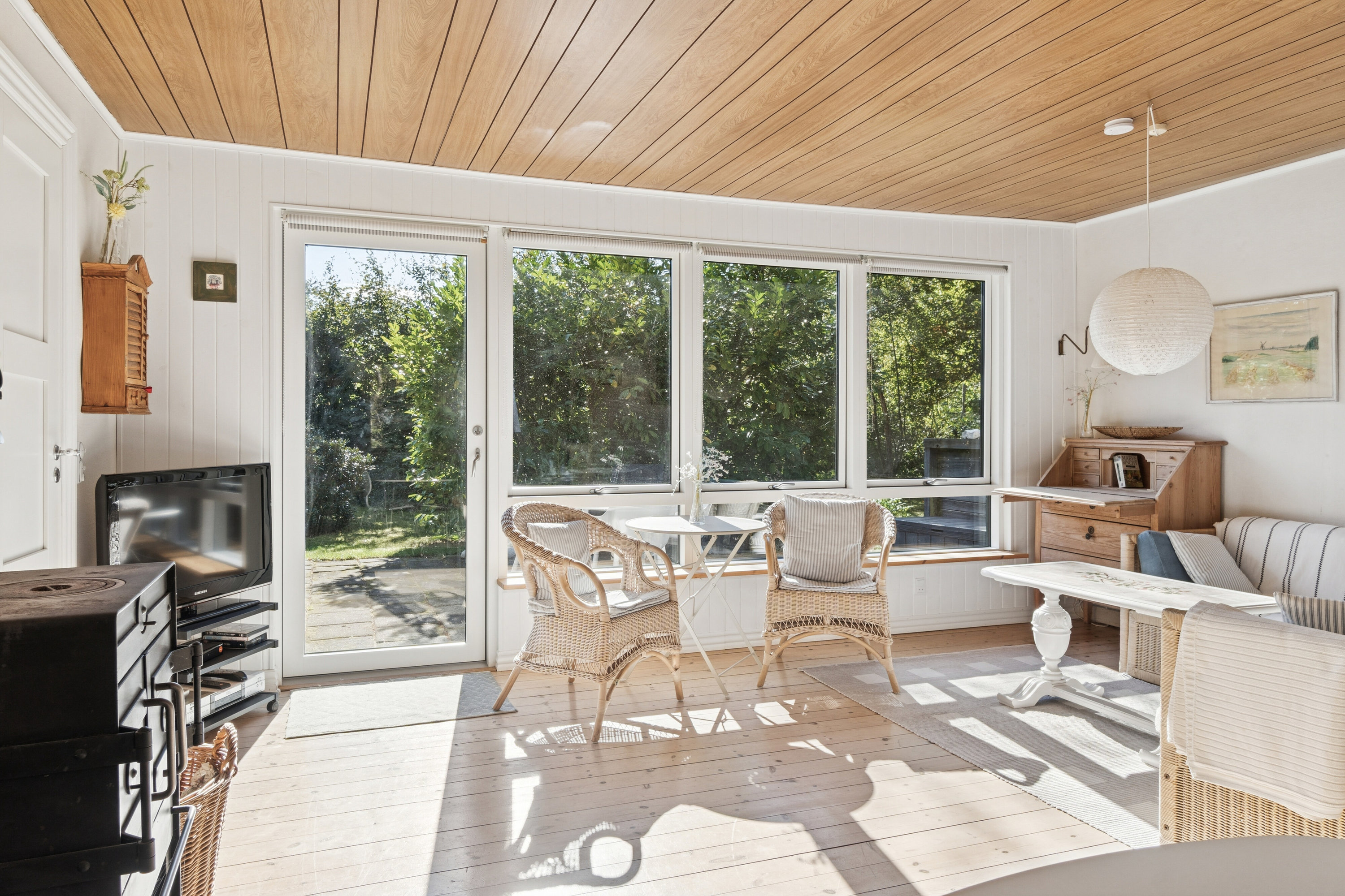 Fremhævet stue billede i fuldskærmstilstand. Billede af Løvevej 3, 4581 Rørvig