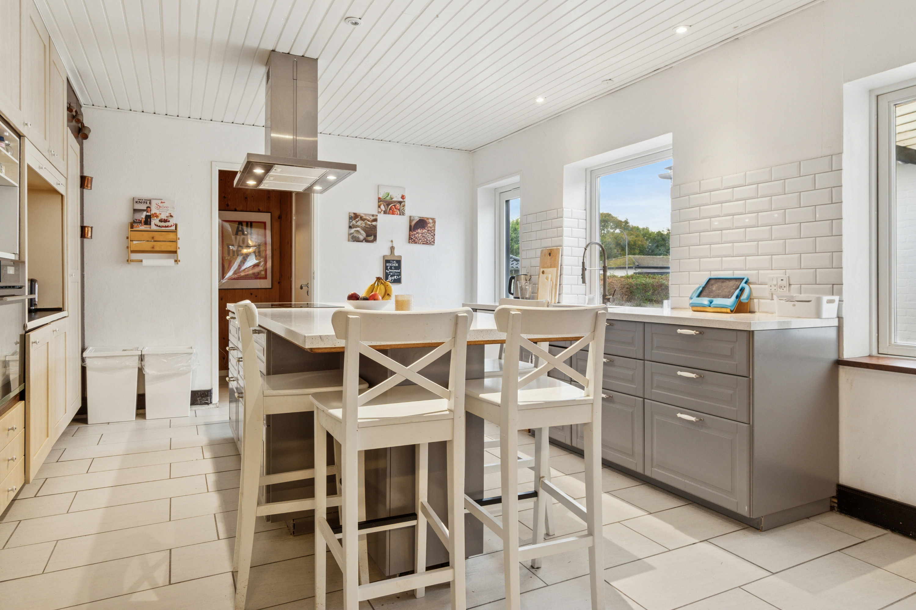 Fremhævet køkken billede i fuldskærmstilstand. Billede af Vojensvej 54, 2610 Rødovre