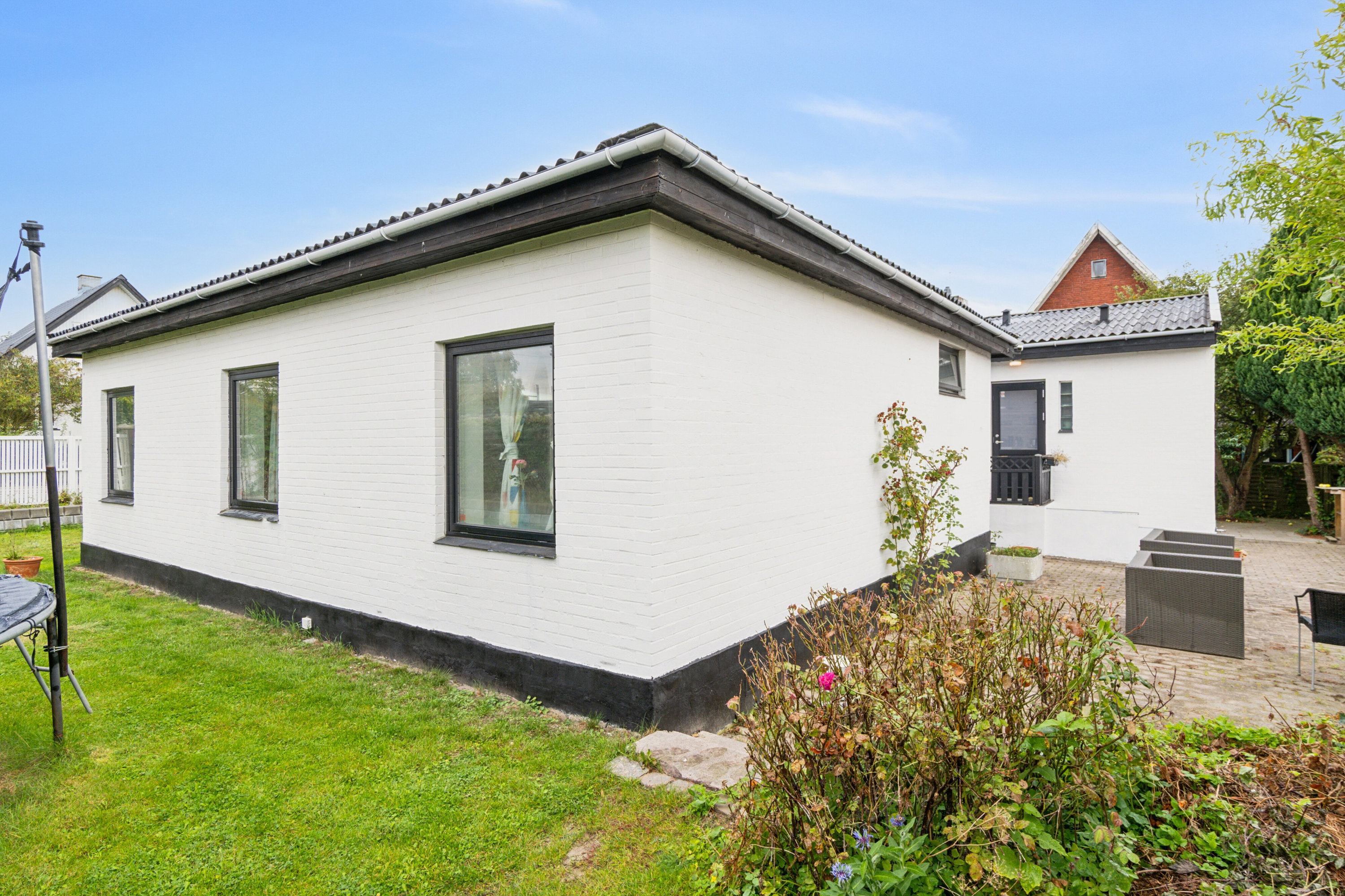 Fremhævet set fra haven billede i fuldskærmstilstand. Billede af Vojensvej 54, 2610 Rødovre