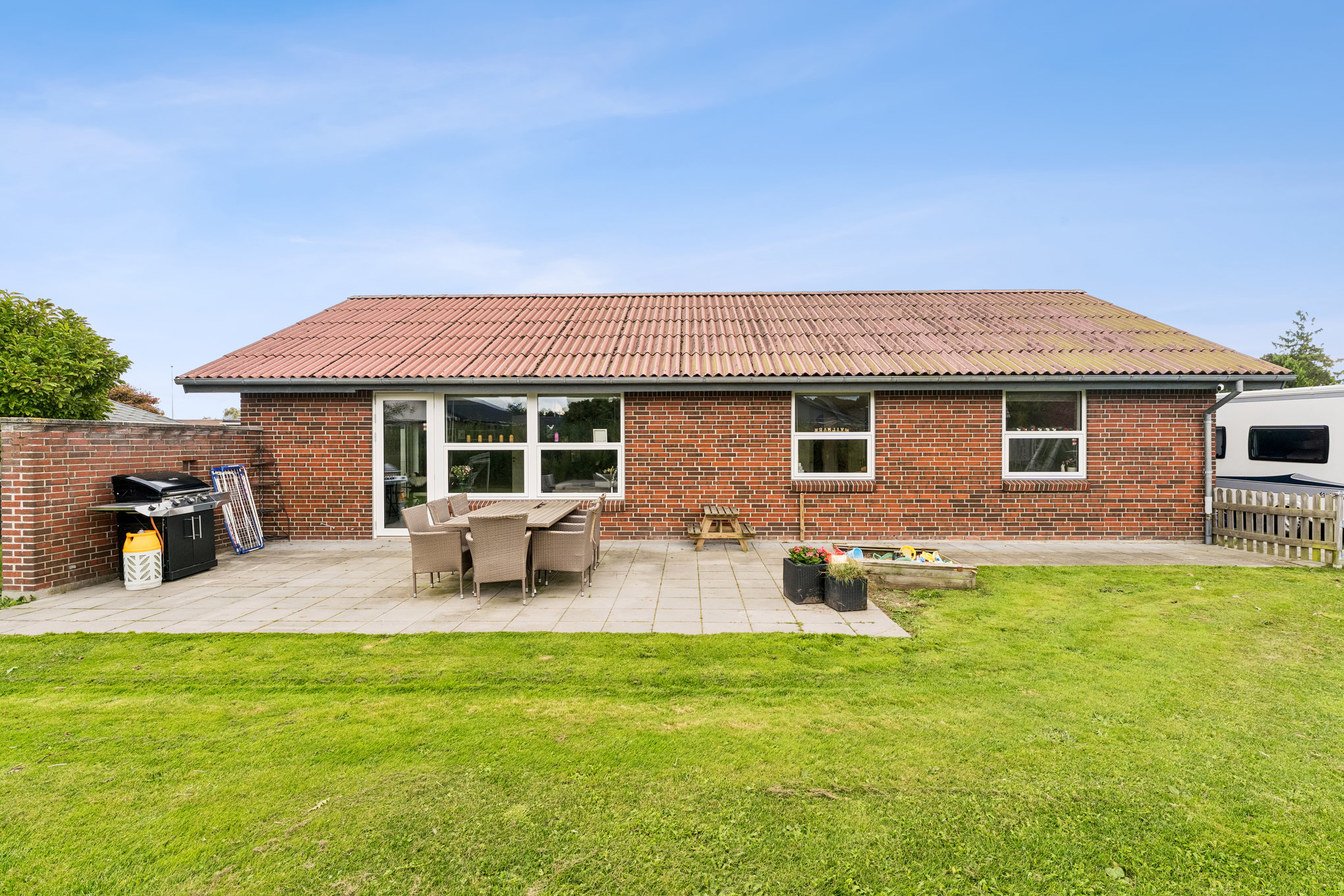 Fremhævet ejendom 1 billede i fuldskærmstilstand. Billede af Klarinetvej 8, 8940 Randers SV